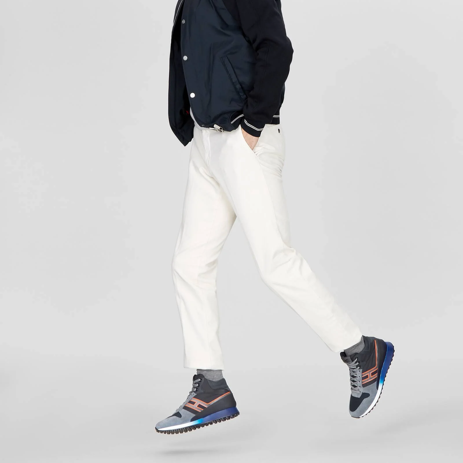 HXM4790BX10LPI50B1-21.jpg
