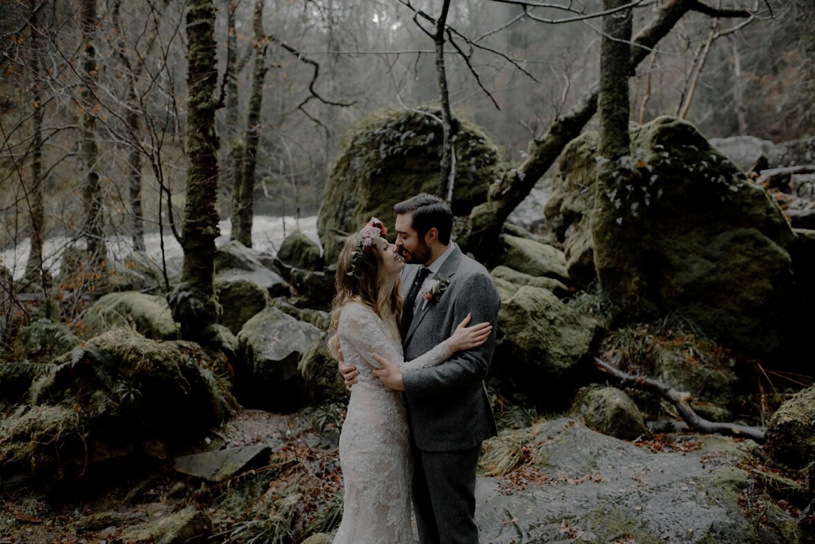 elopement in the woods