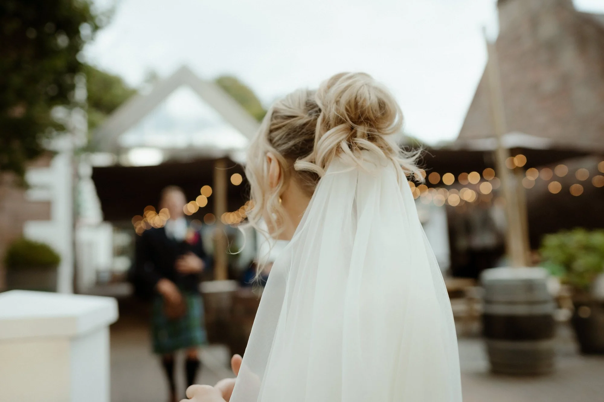 relaxed-wedding-party-photography-Scotland