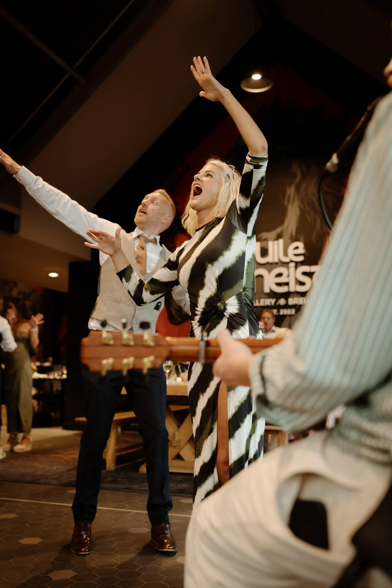 candid-wedding-party-photography-Scotland