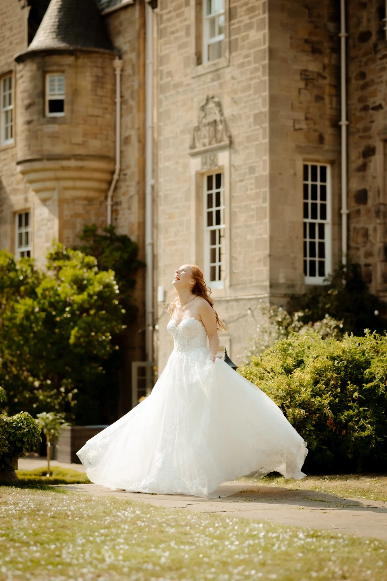 happy bride on a wedding day