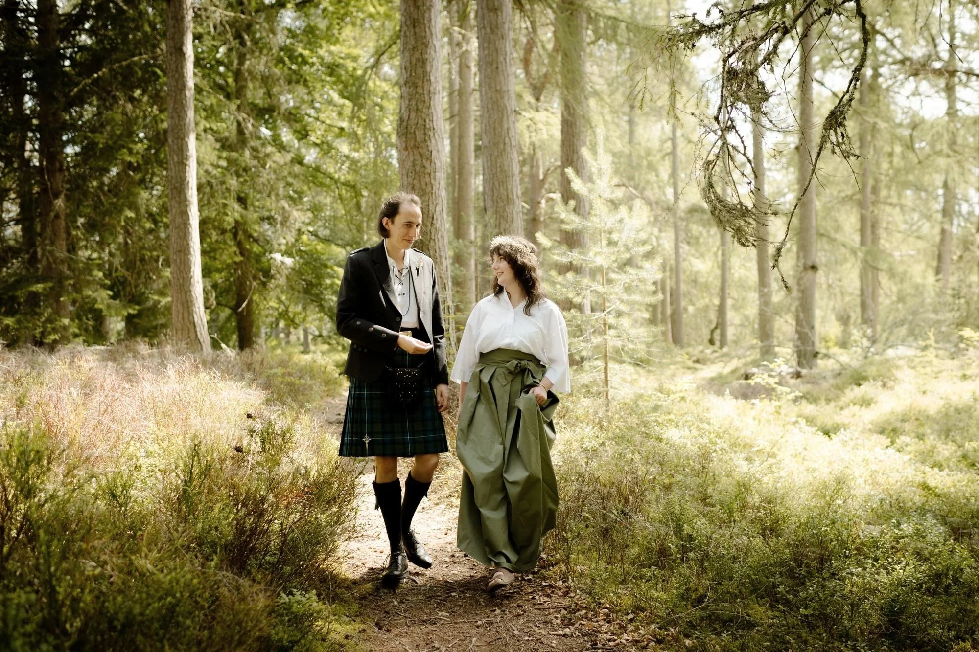Loch and Castle An Eilein Wedding \\ Cairngorms,  Scotland