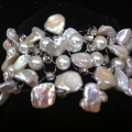 pearl net bracelet.png