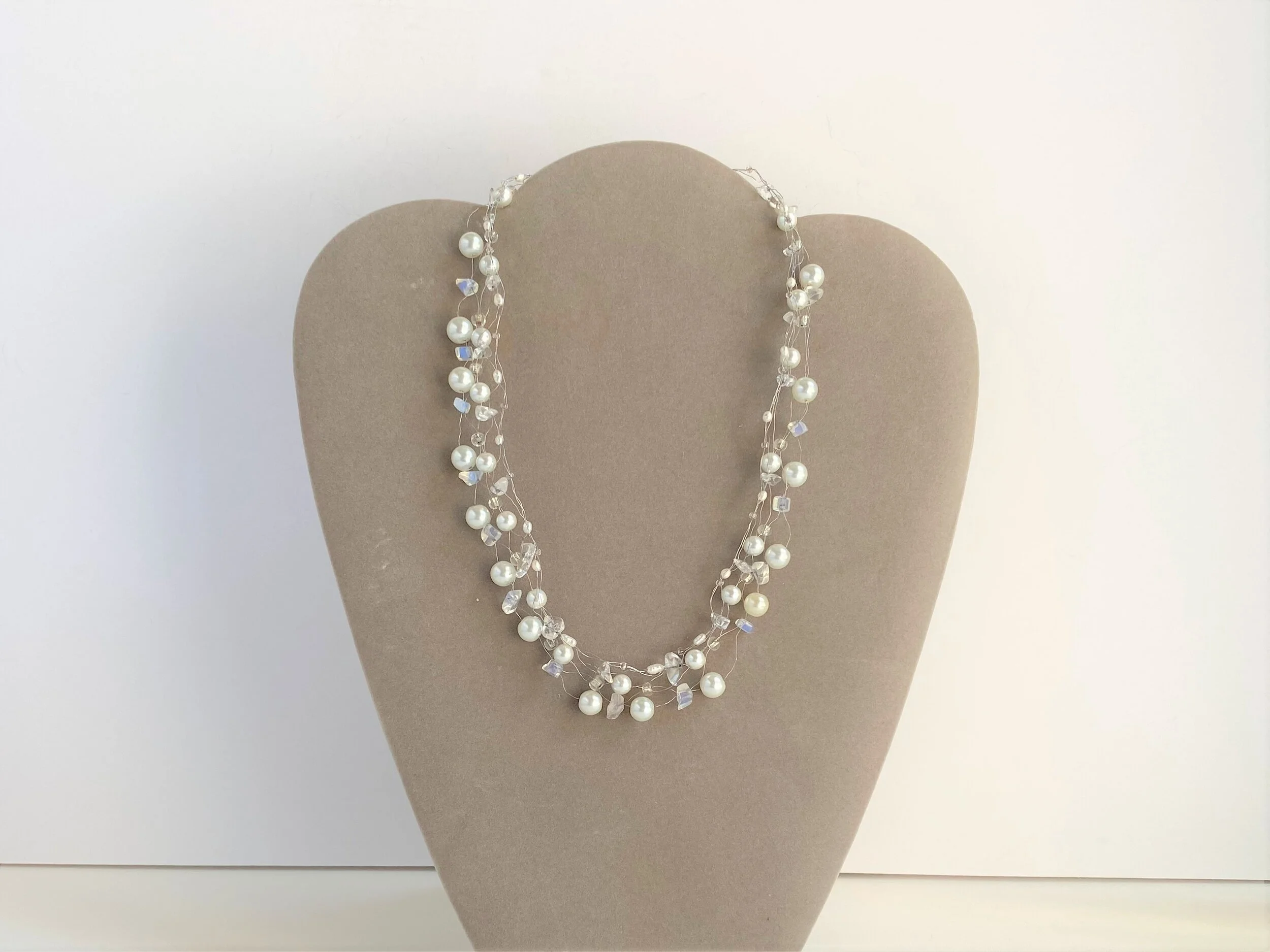 Pearl and Lace Necklace 1.JPG