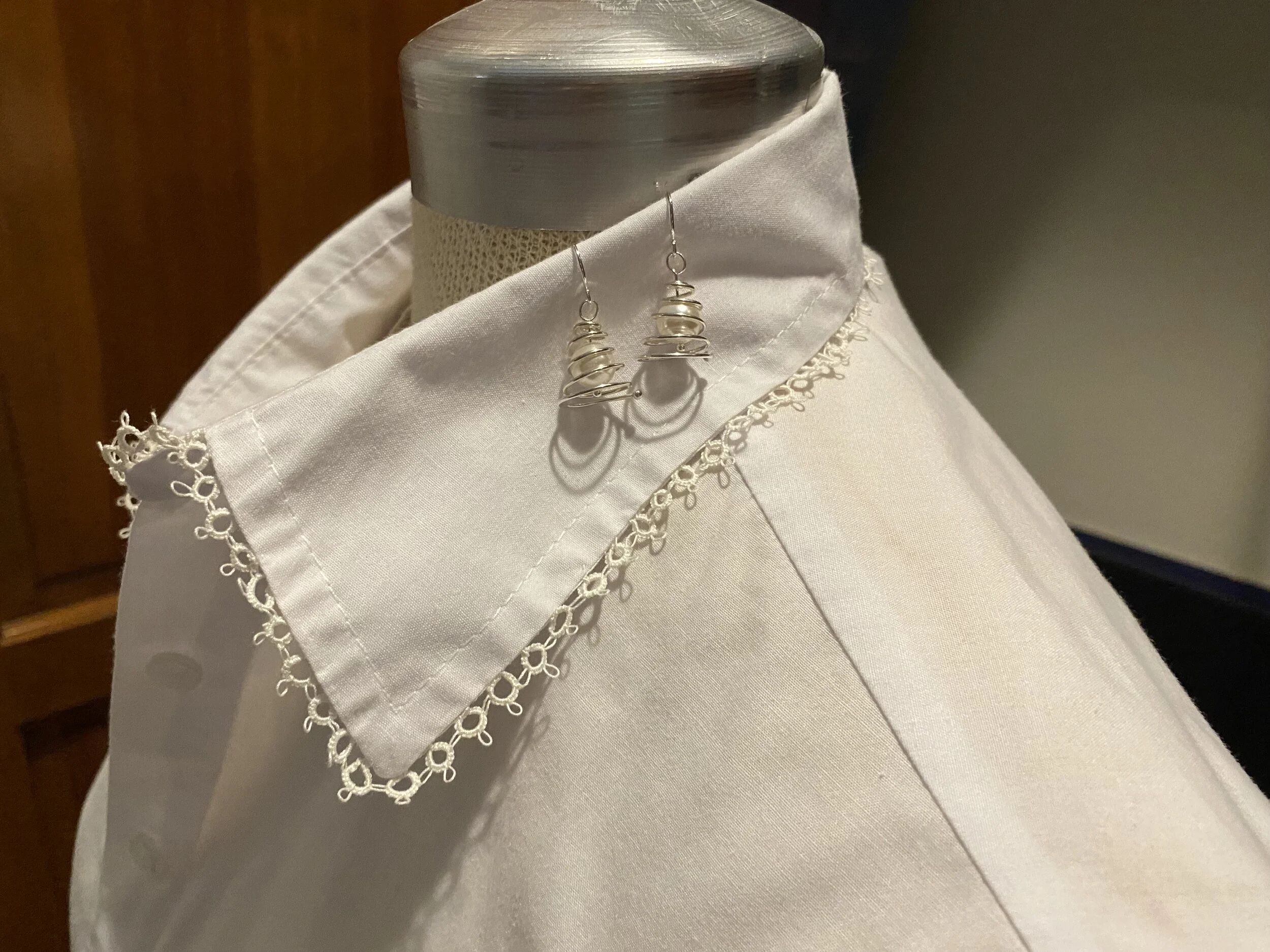 pearl spiral white shirt.JPG