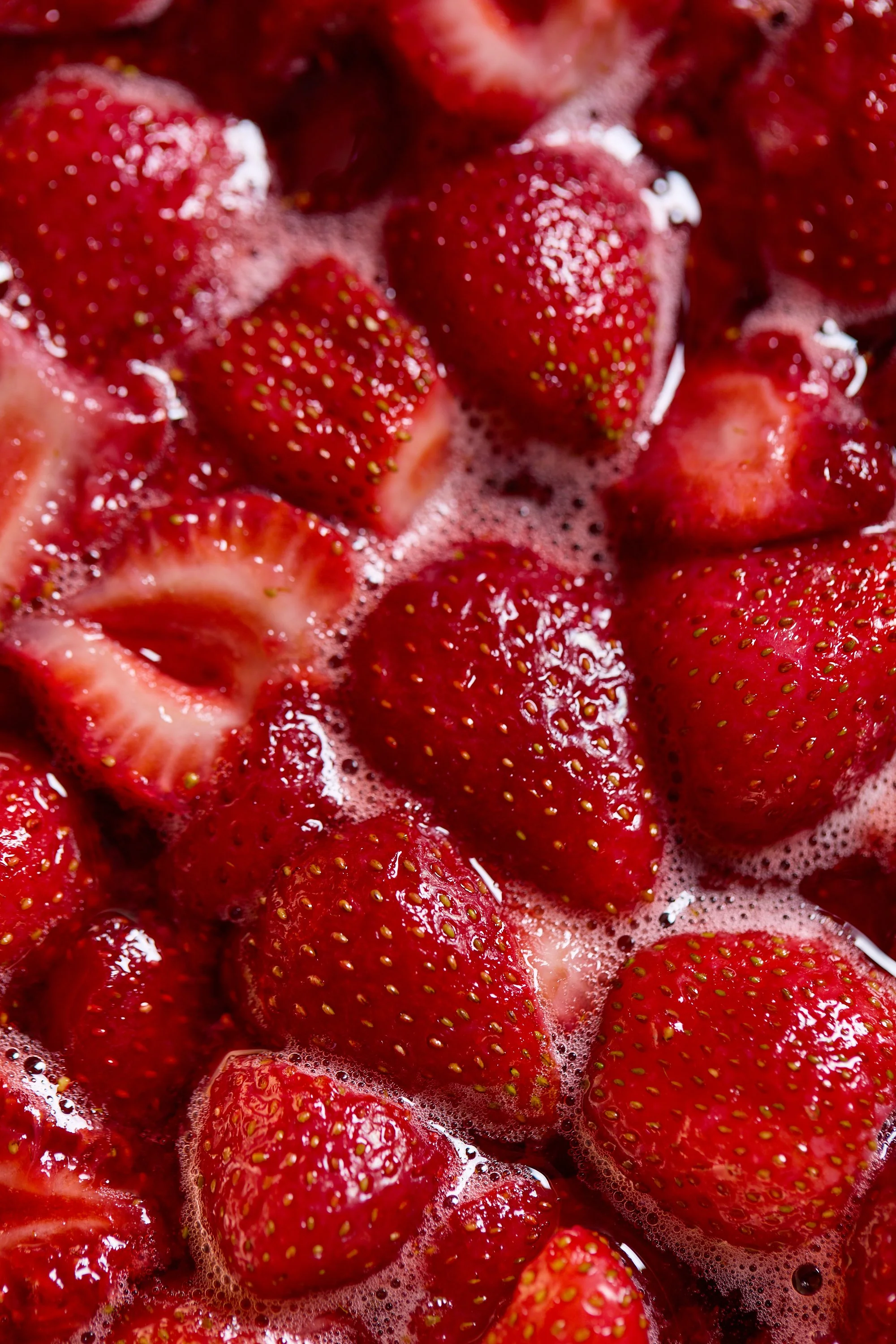 FULL-BELLY-Jam-Strawberry-0008.jpg