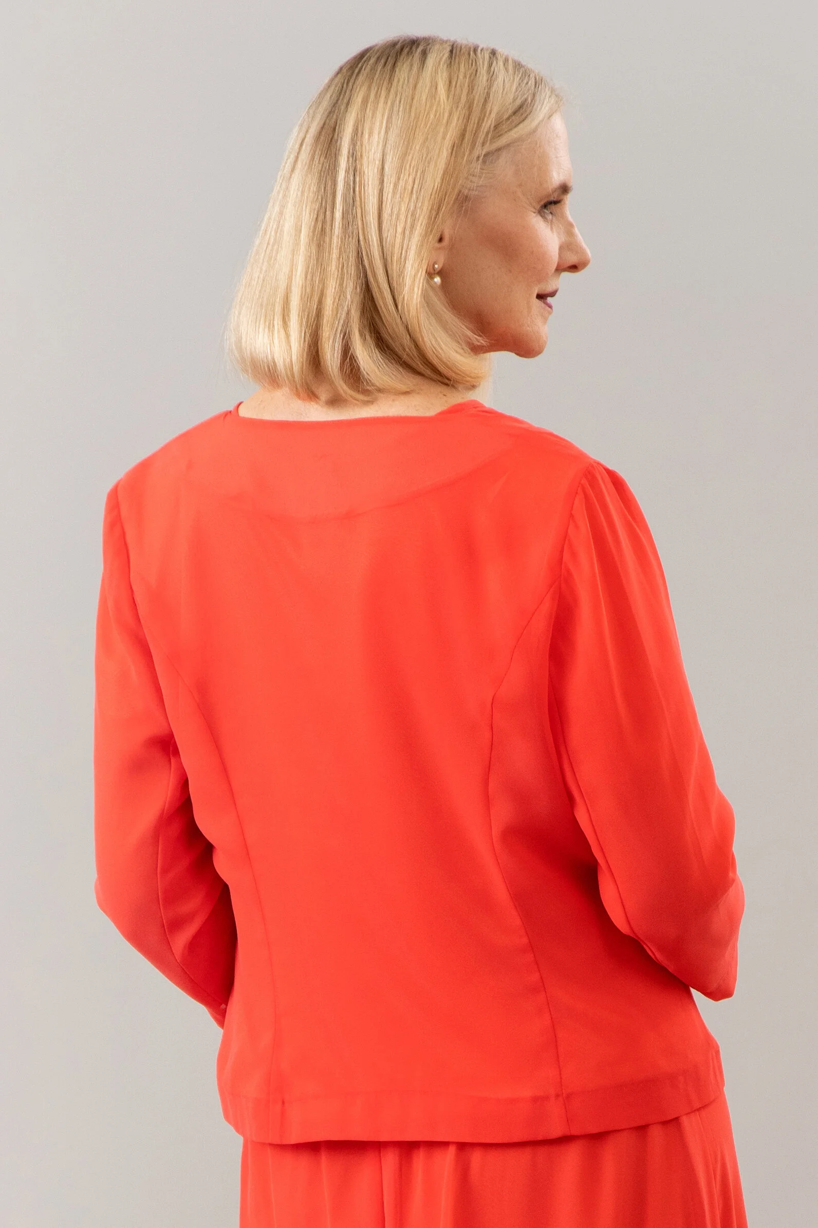 Escorts Daywear Outfit Jacket Back.jpg