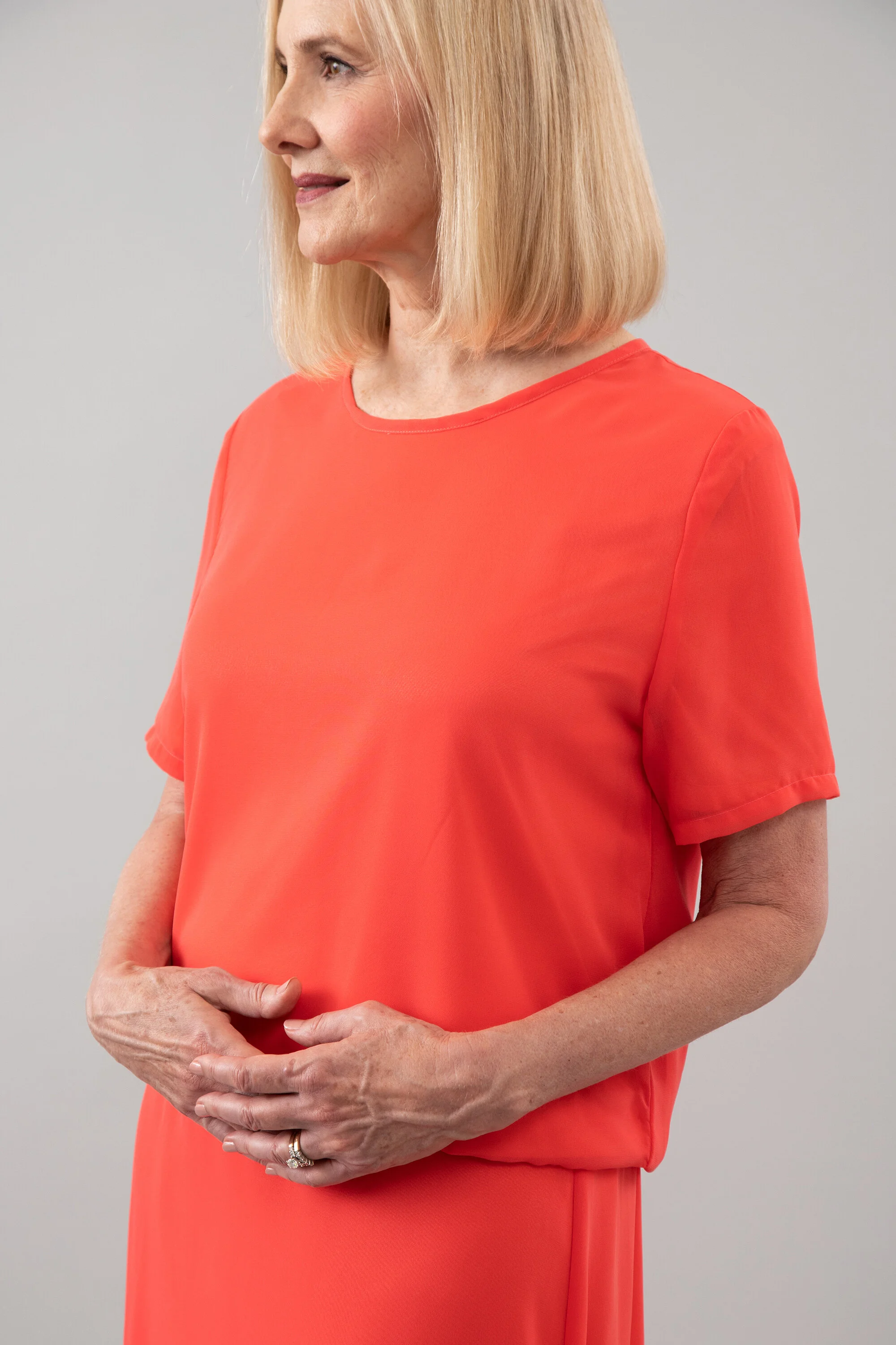 Notes Daywear Outfit Blouse Front 2.jpg