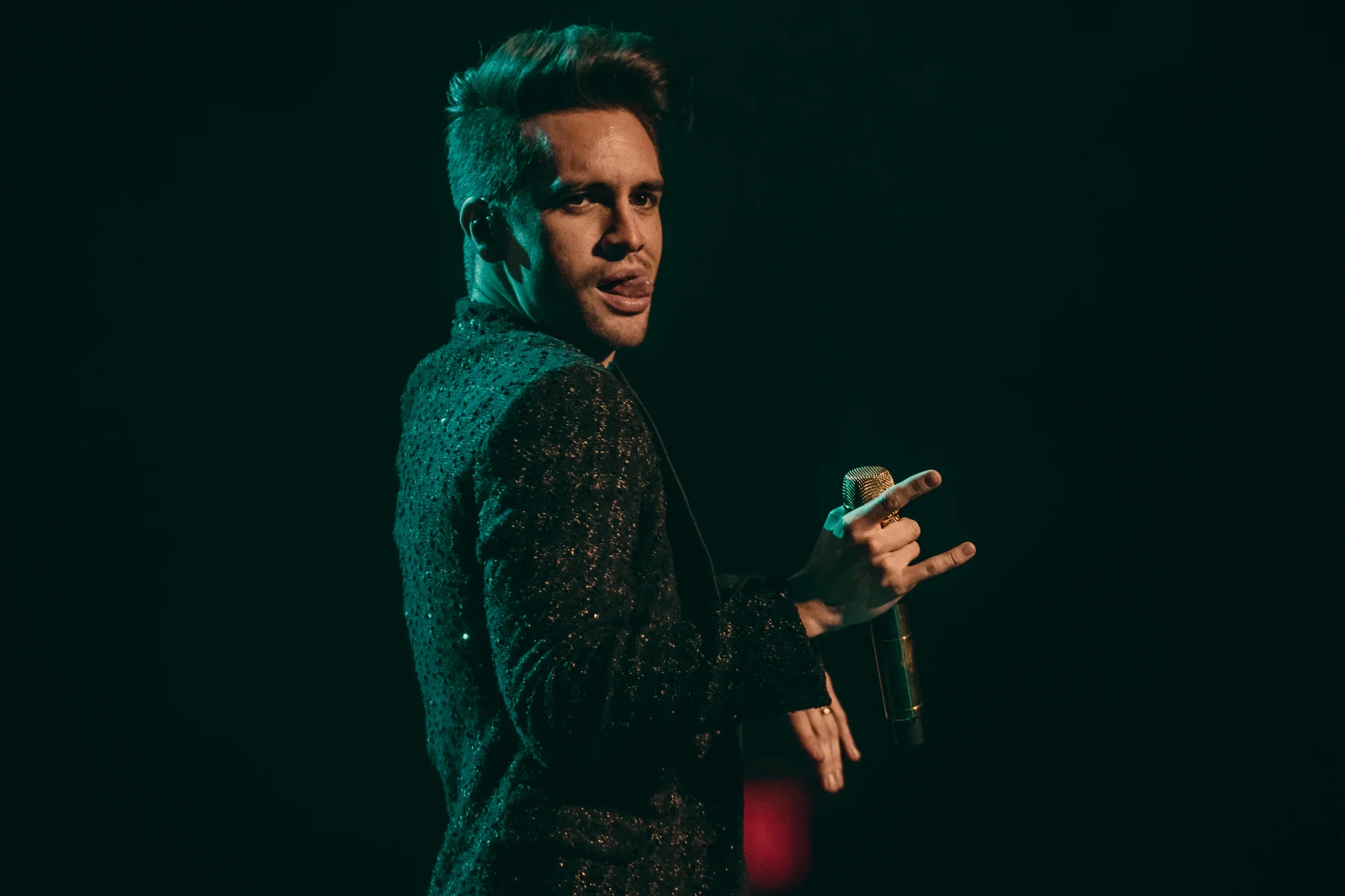2018_08_12_panicatthedisco-5.jpg