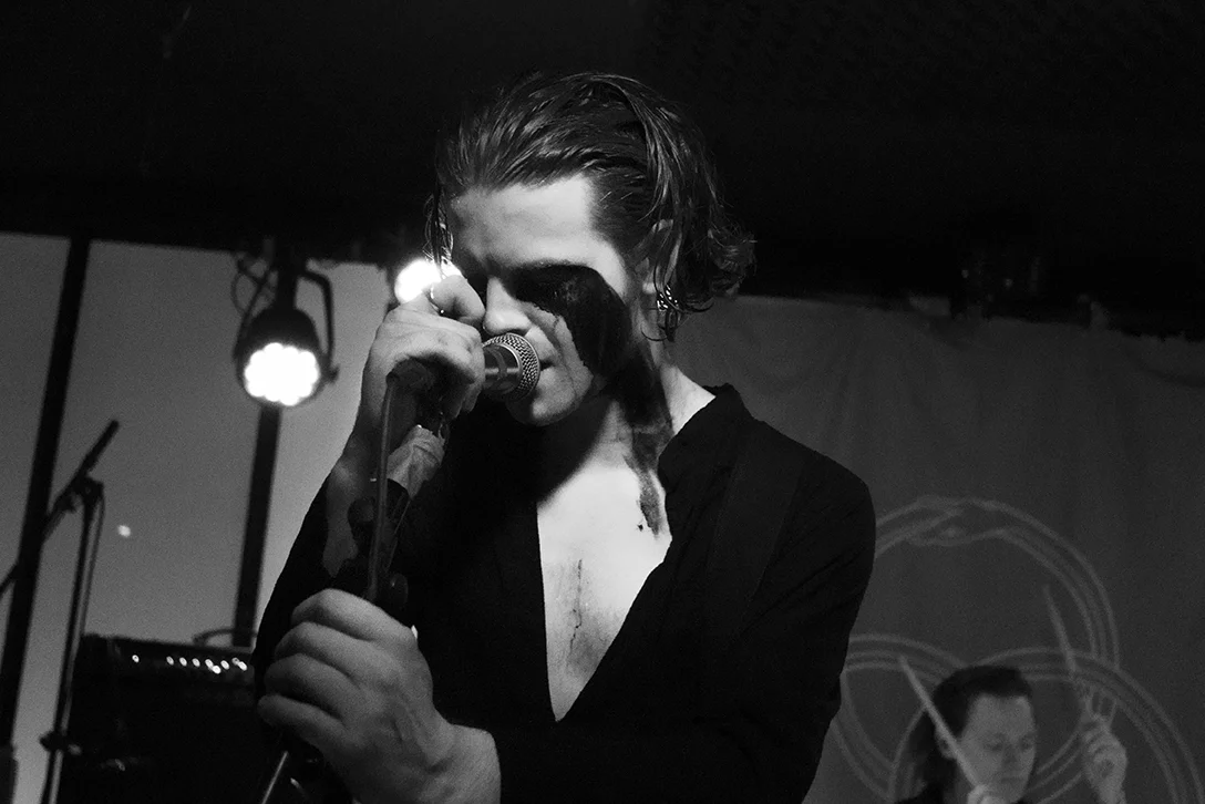 the blinders