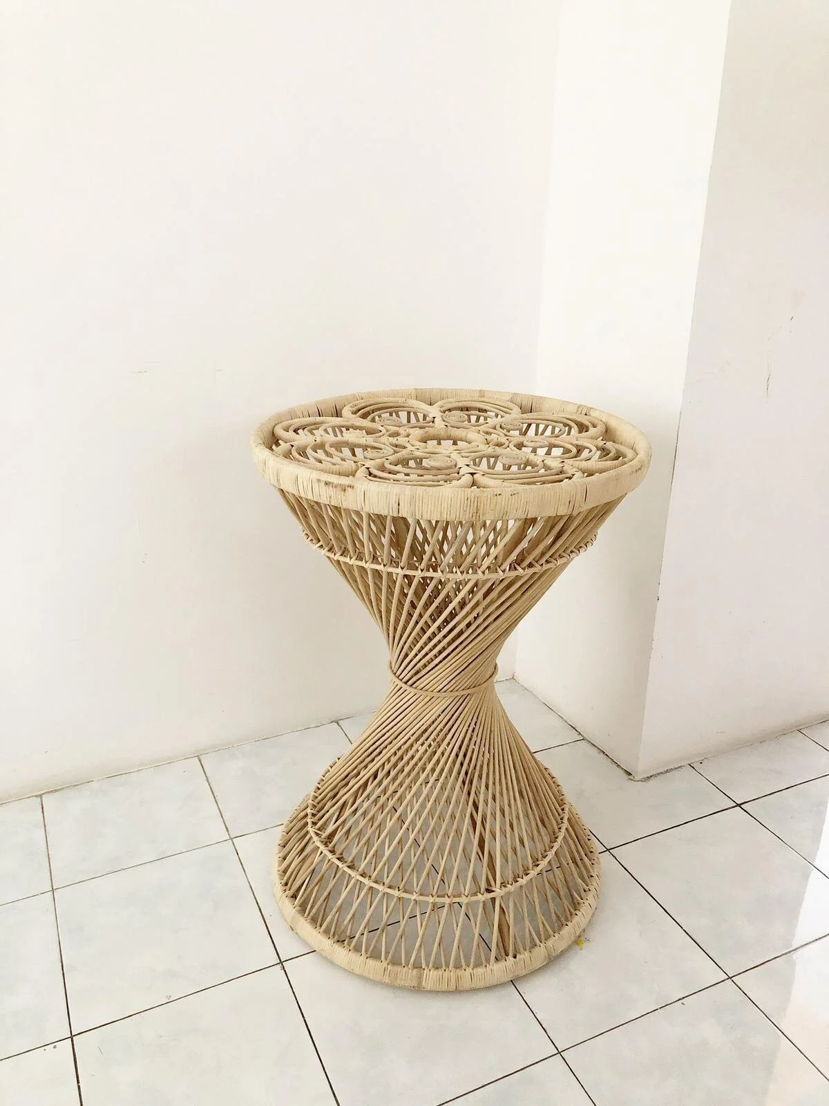 FLOWER COCKTAIL TABLE.jpeg