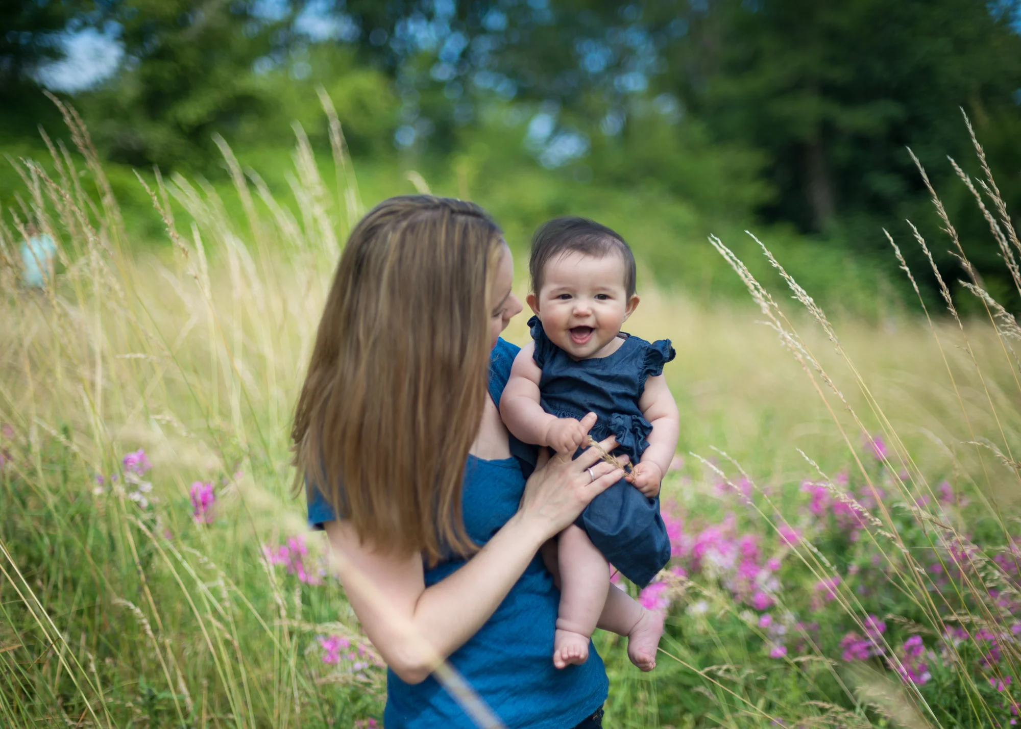 tacoma-playful-family-photography-session-7.jpg
