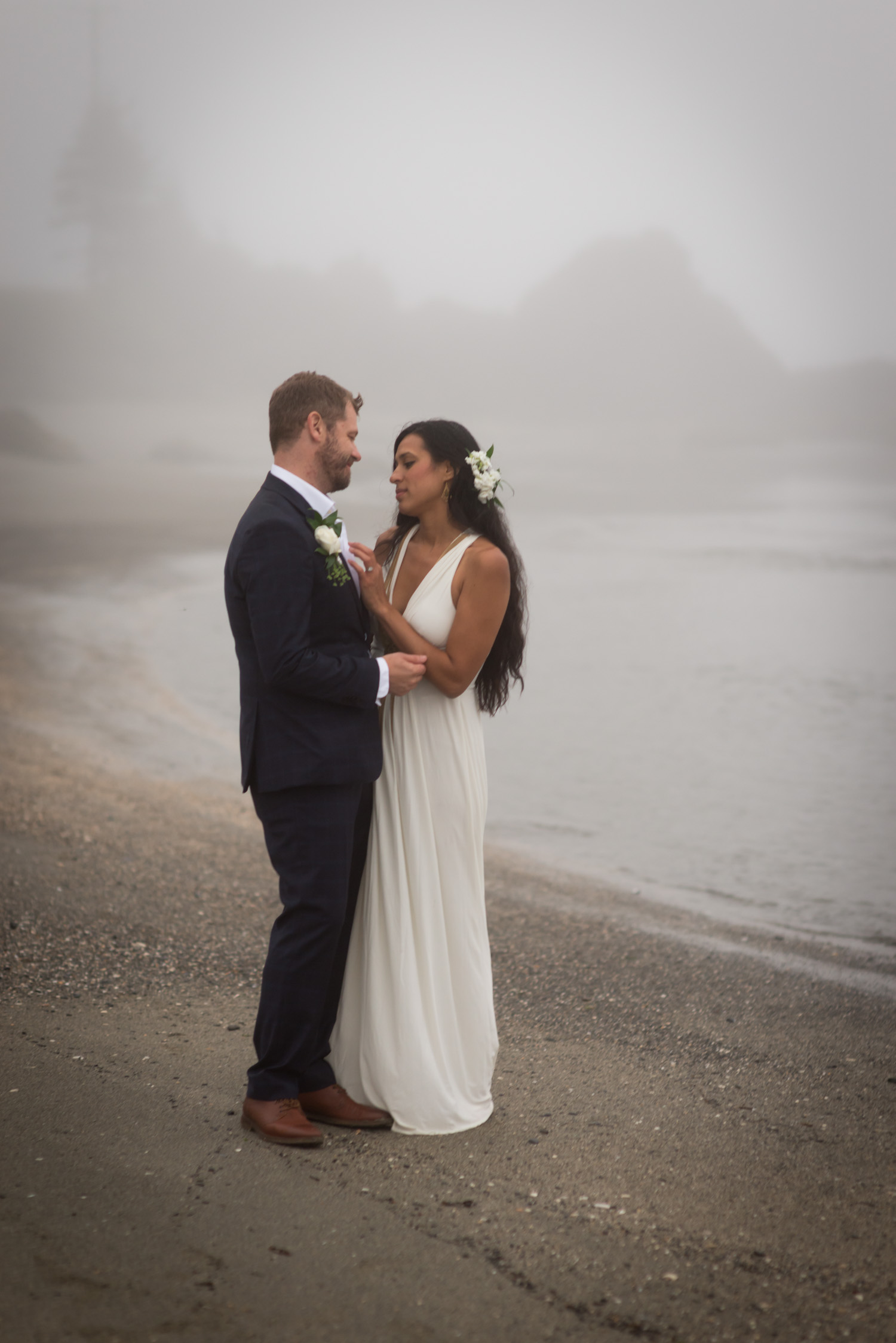 Mystical bohemian elopement in the PNW fog