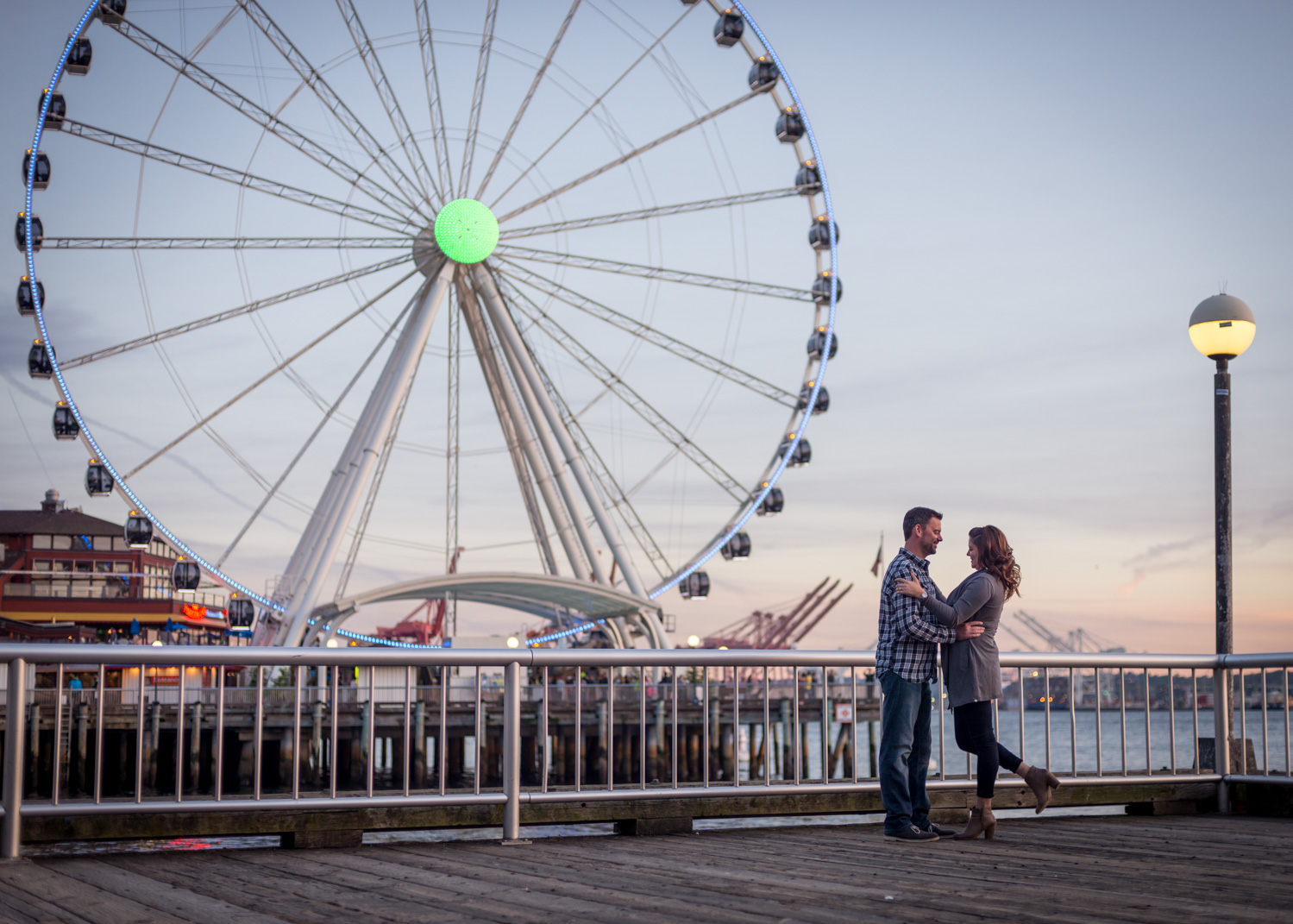 Seattle waterfront engagement photography