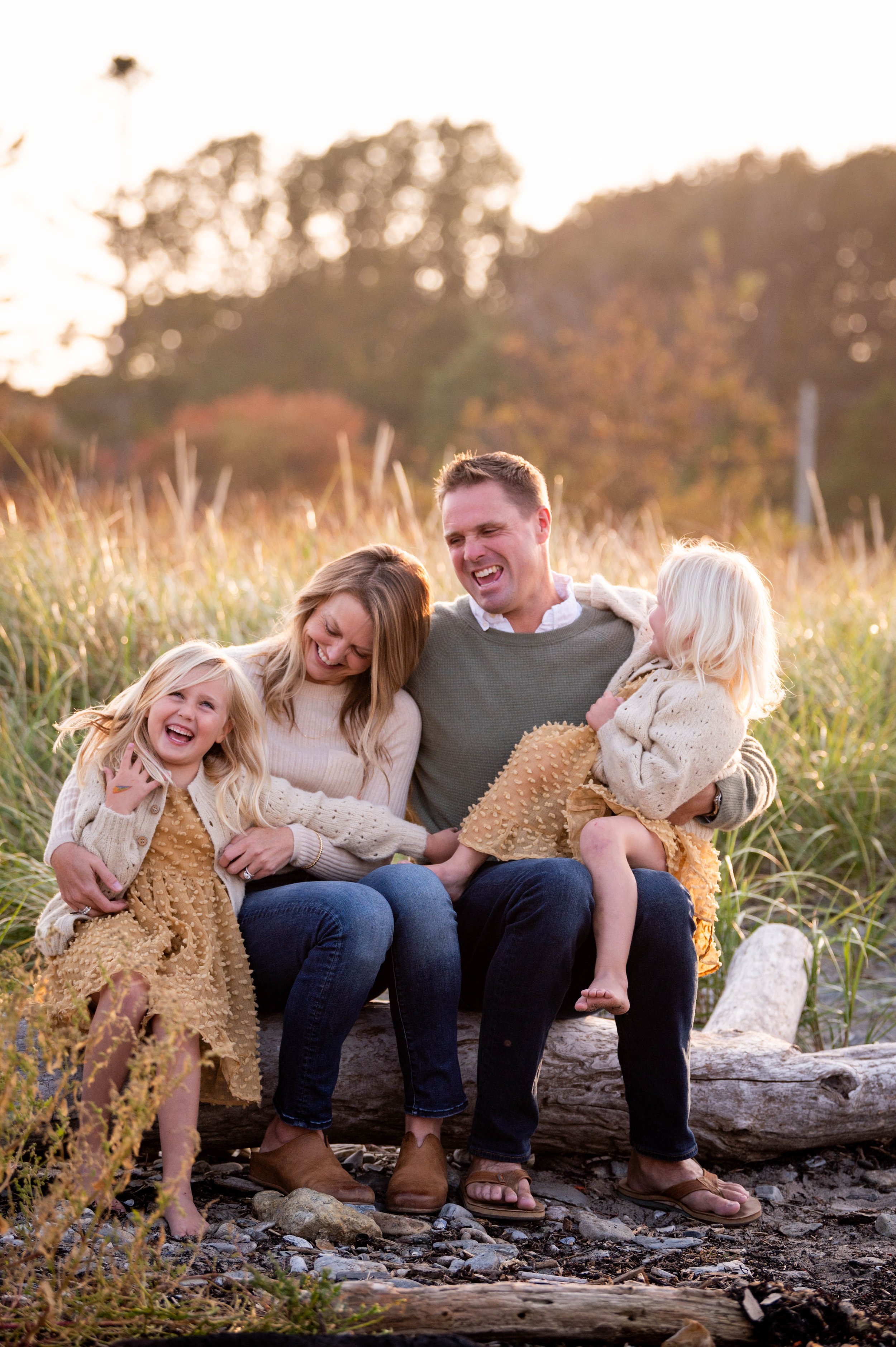 lindsay murphy photography | portland maine family photographer | cape elizabeth golden hour family laughing.jpg