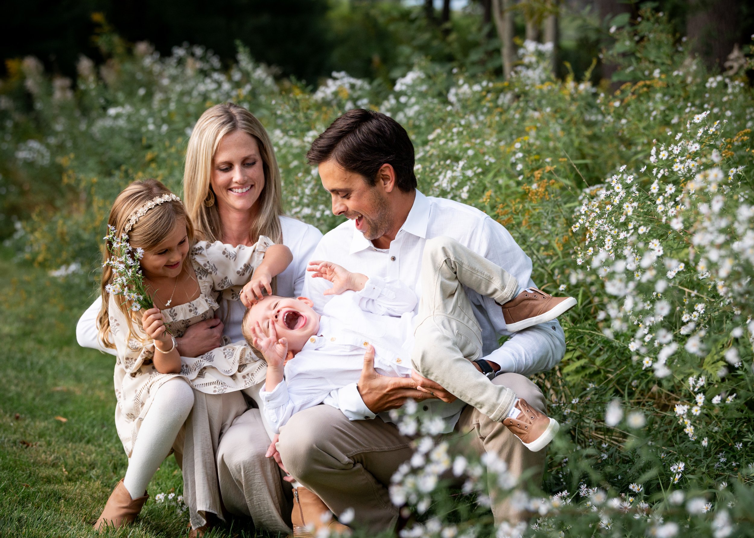 lindsay murphy photography | portland maine family photographer | playful wildflower fields family photo.jpg