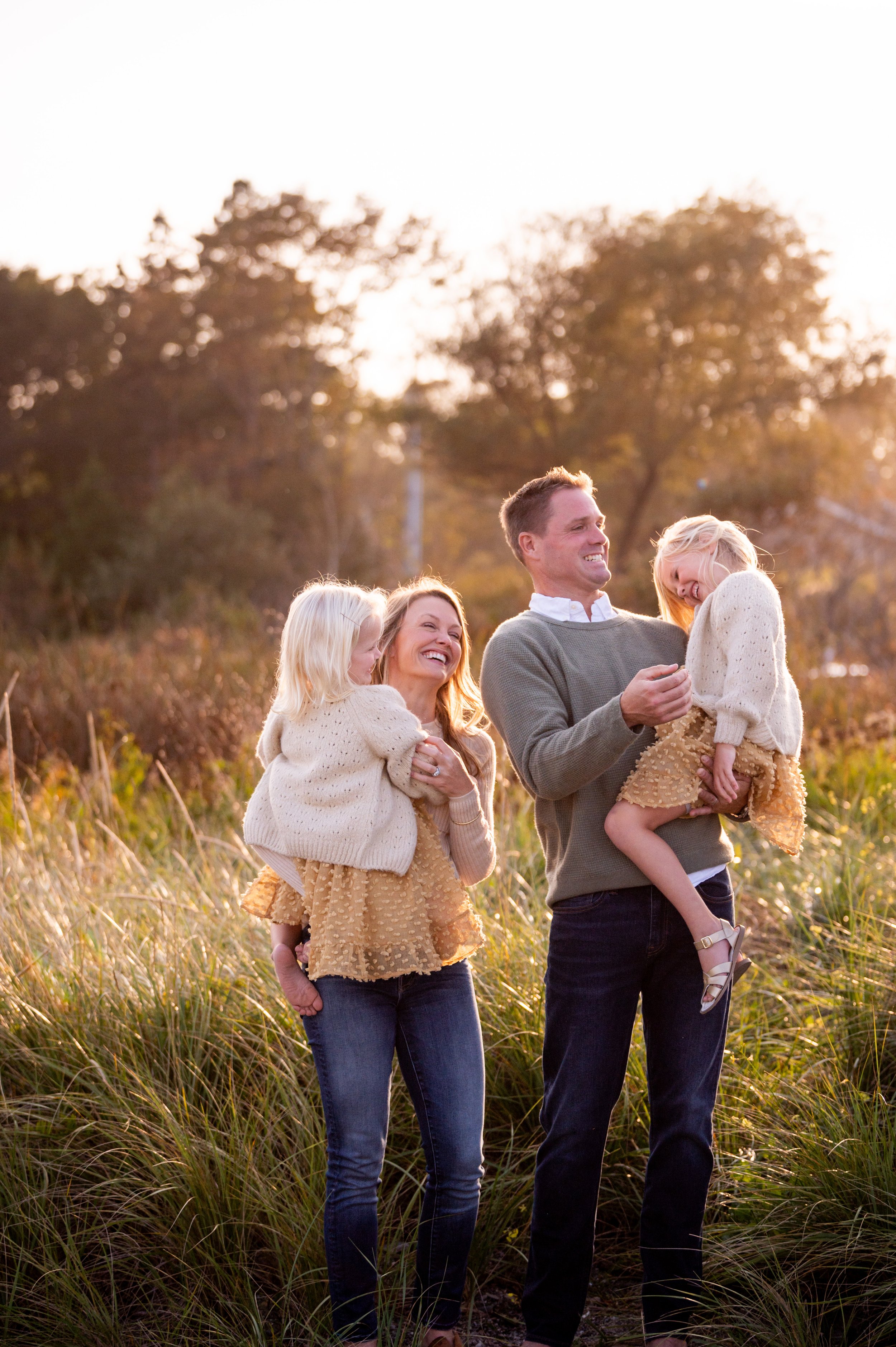 lindsay murphy photography | portland maine family photographer | cape elizabeth family portrait golden hour.jpg