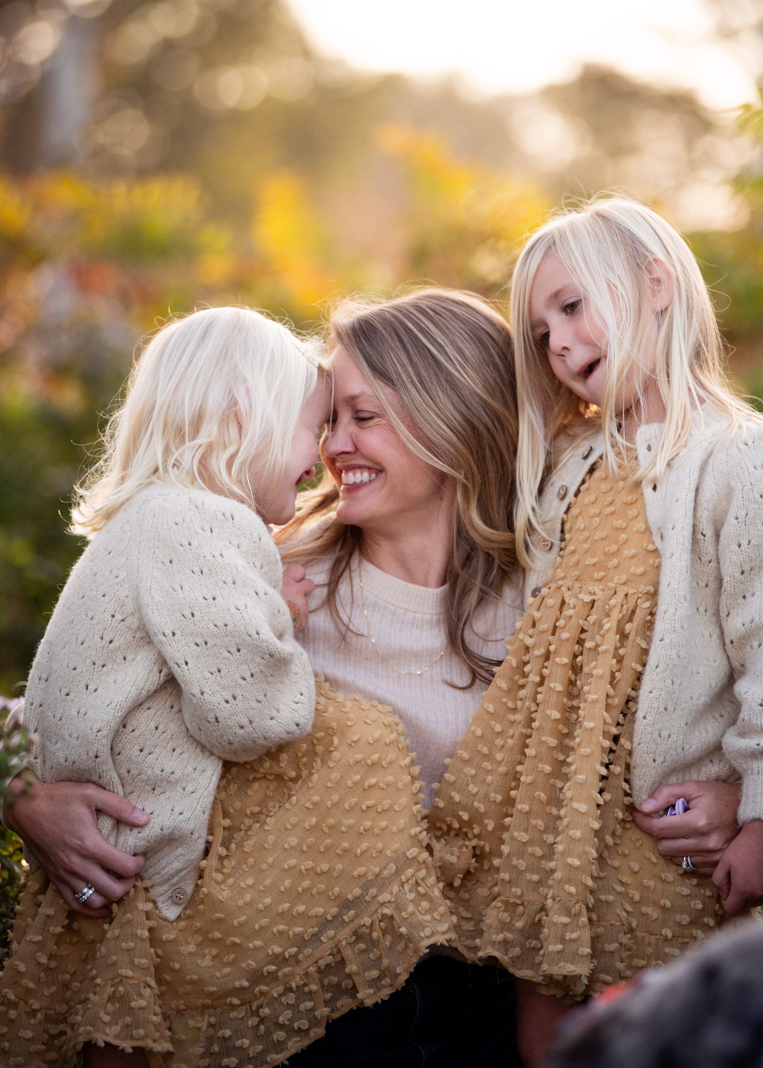 lindsay murphy photography | portland maine family photographer | cape elizabeth mom and daughters candid.jpg