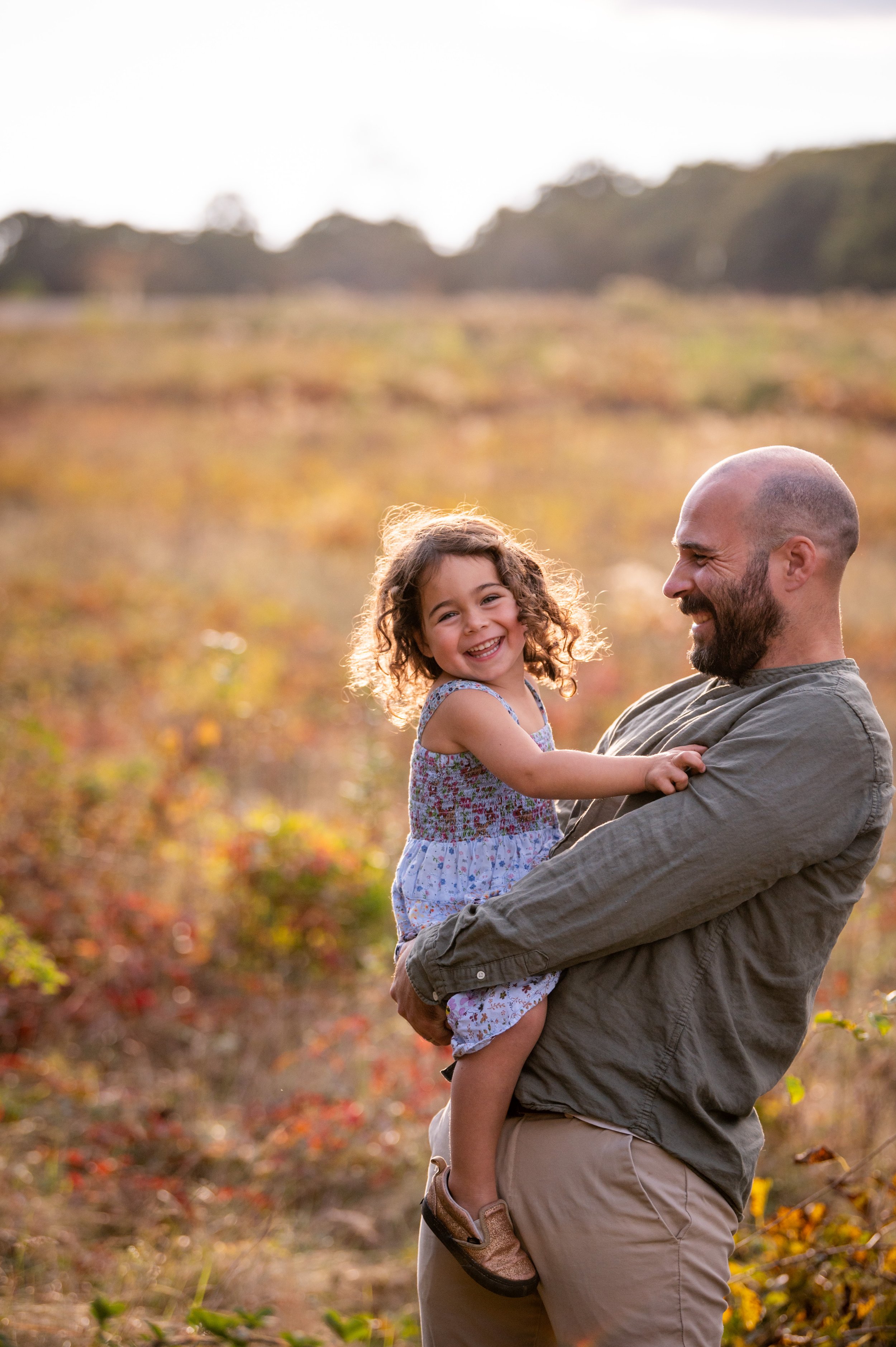 lindsay murphy photography | portland maine family photographer | dad and daughter laughing.jpg