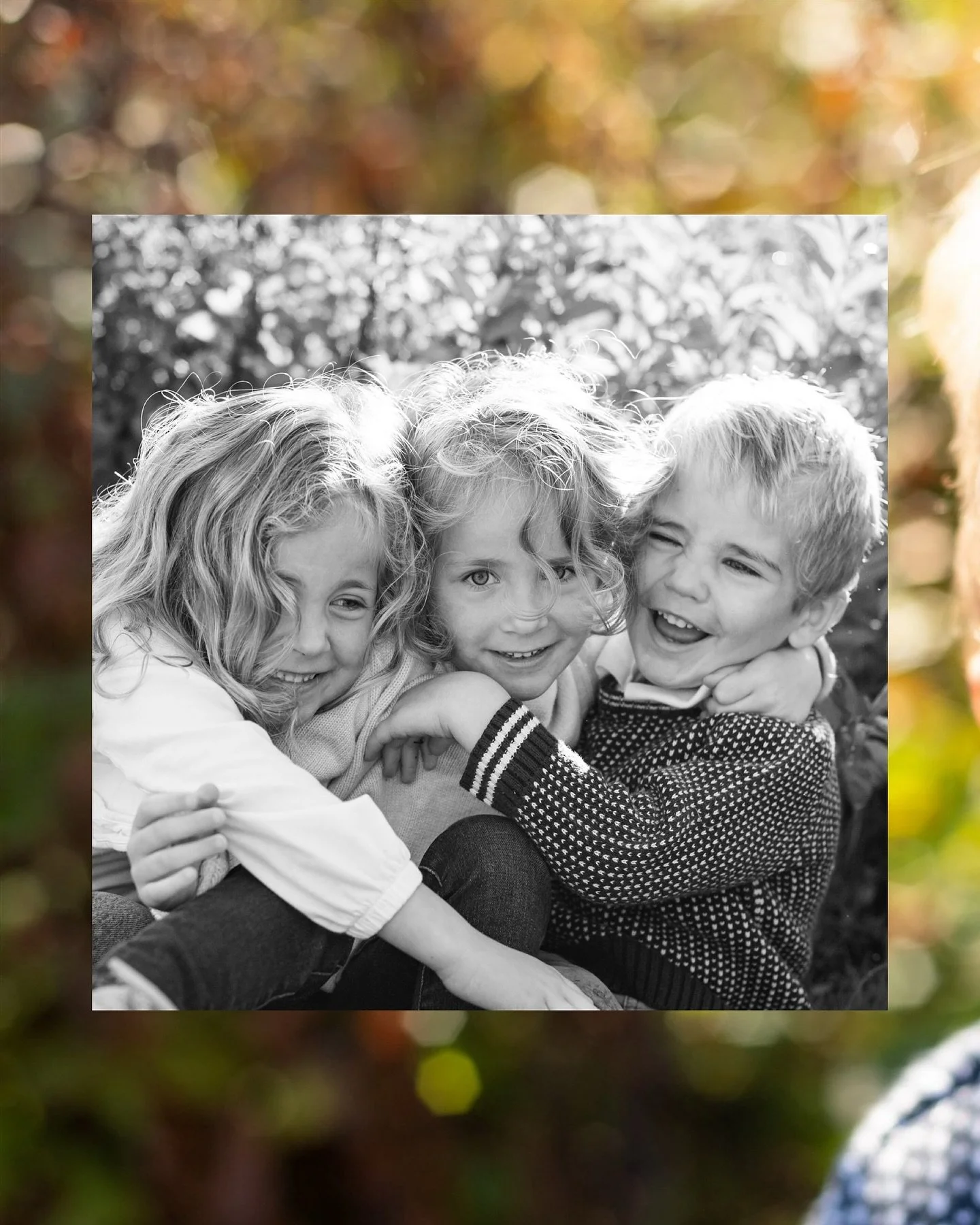 SO impressed at how quickly these families jumped on board for my impromptu mini sessions last weekend! Loved having all these faces in front of my lens ~ some long time clients and others brand new! Kiddos from 2 weeks old to 12 years. A little snea