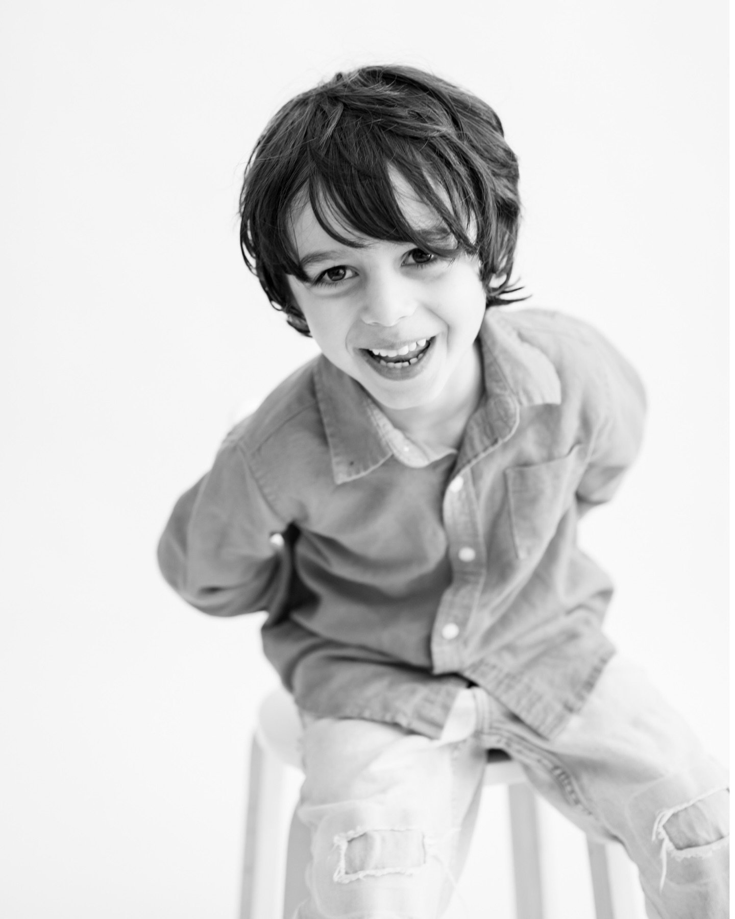 PERSONALITY, connection, family&hellip; perfection 🖤
@ophelianw 
#portlandmainefamilyphotographer #portlandmainepersonlityportraits #cumberlandmainefamilyphotographer