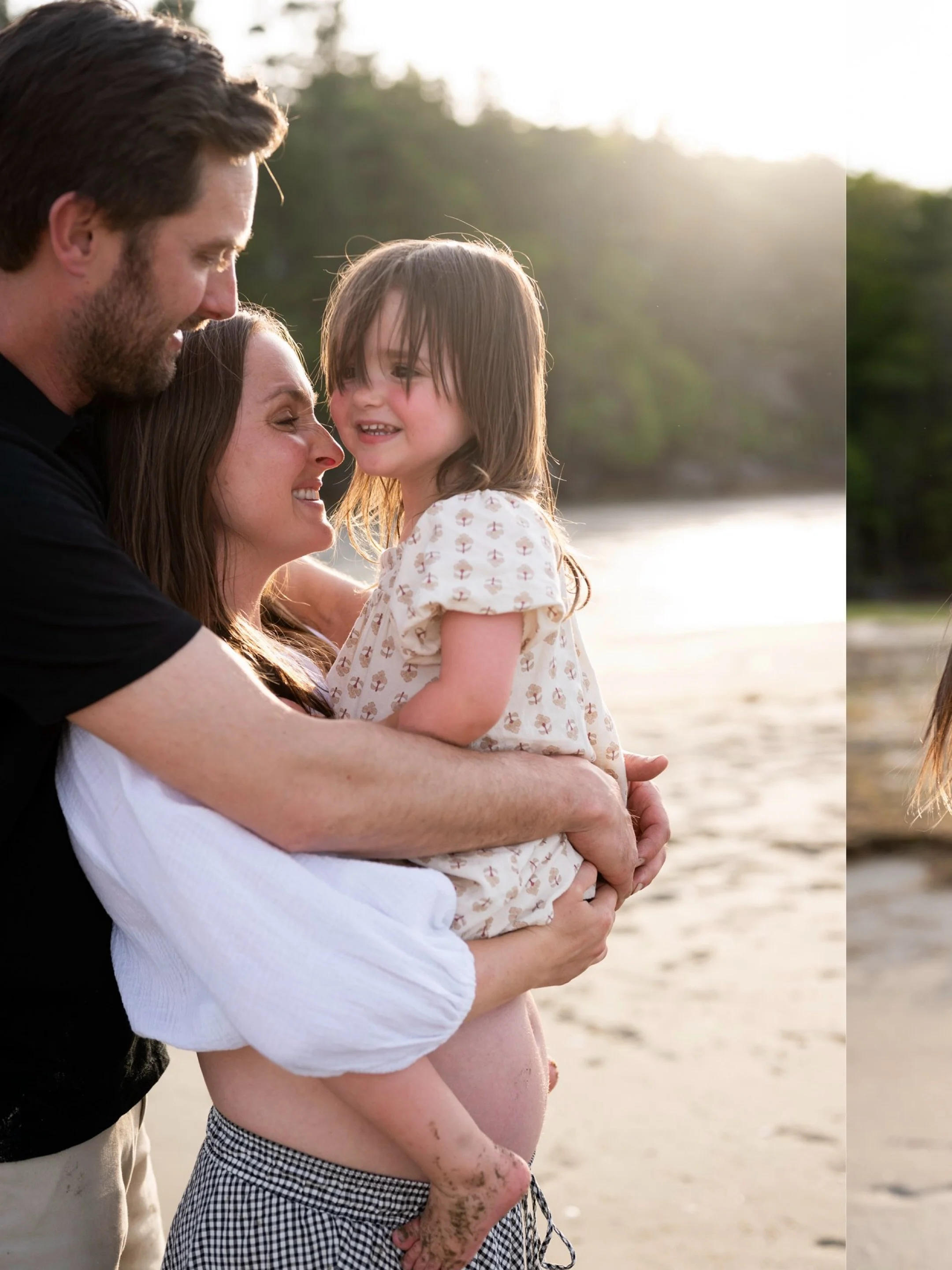 The most gorgeous family maternity session by the ocean and among the apple trees&hellip;
#mainematernityphotographer #portlandmainematernityphotographer #portlandmainefamilyphotographer