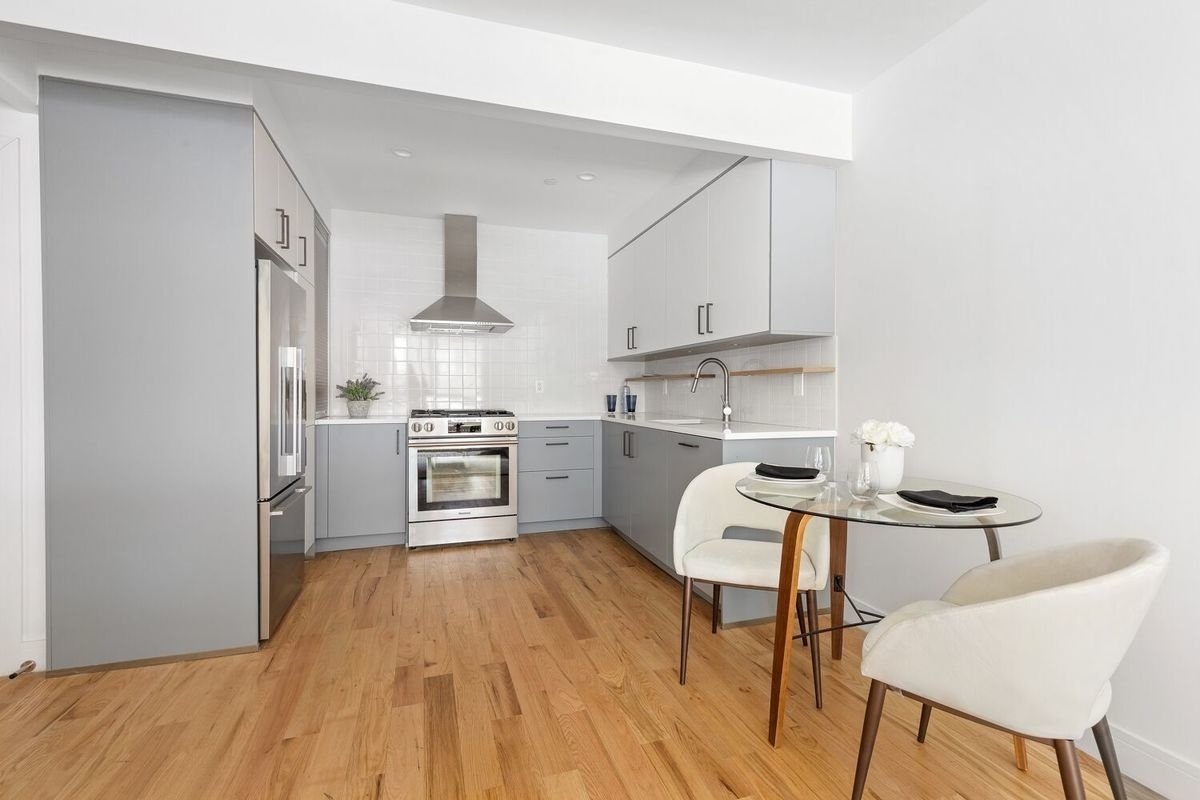 803 Quincy Street 05.jpg