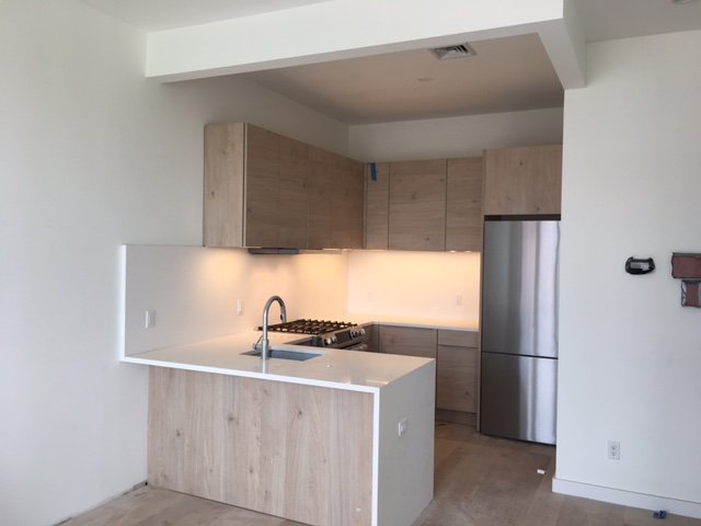 404 Grand Avenue 06.JPG