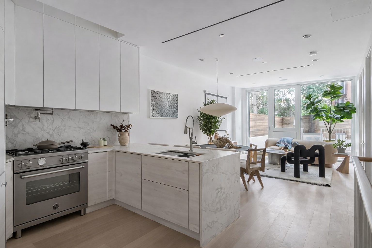 ChatGPT Image Jan 9, 2026, 03_33_31 PM.png