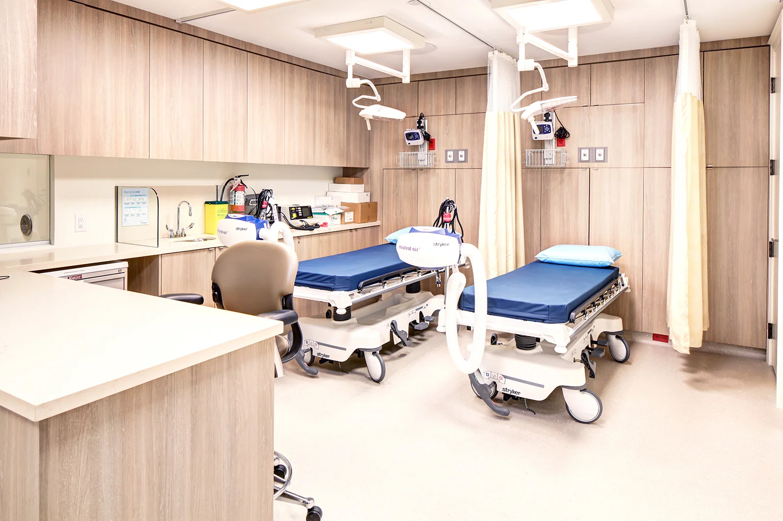 Toronto-plastic-surgery-OR-3.jpg