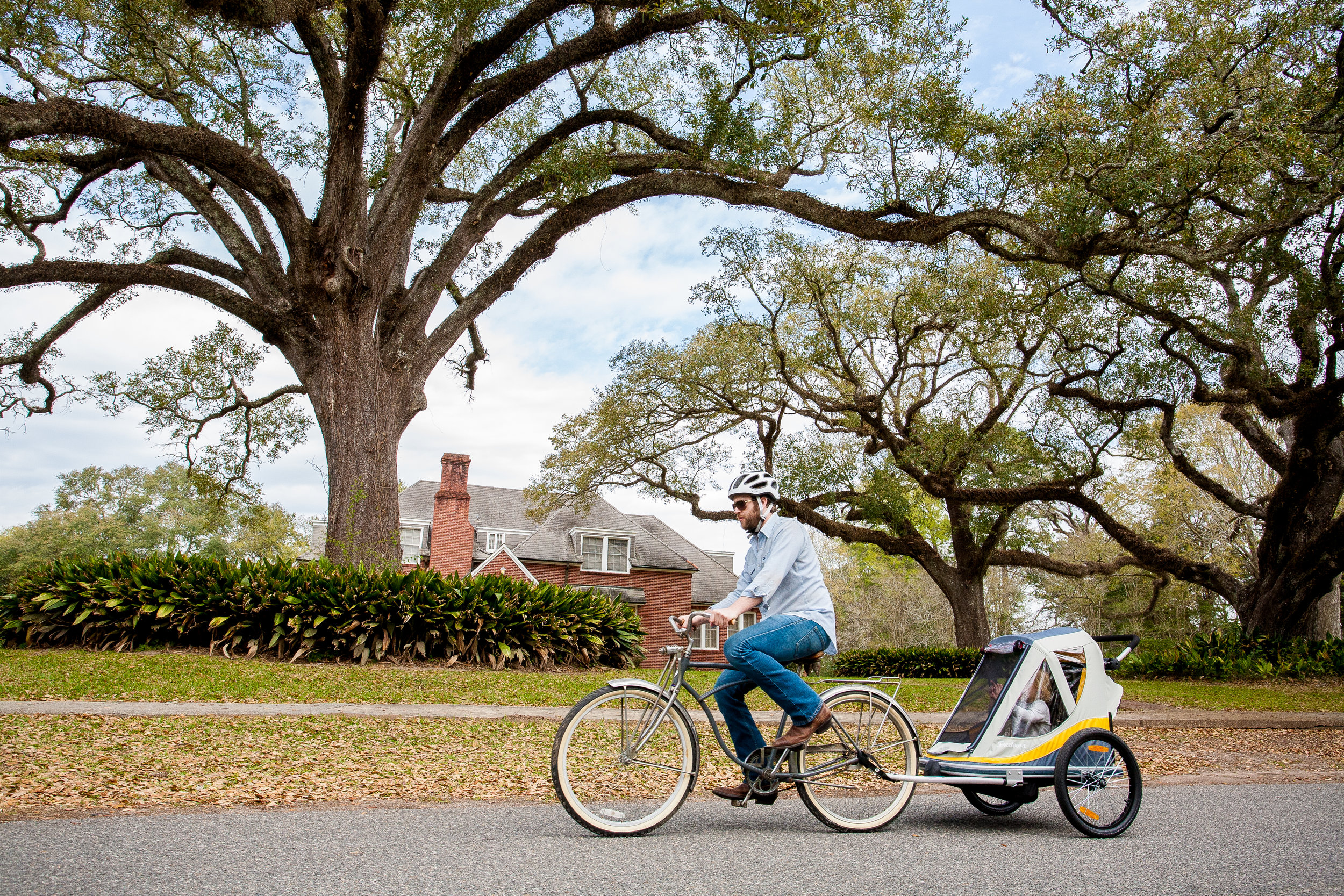  Freetown MUDBUG - Casco de bicicleta para adulto (azul) :  Deportes y Actividades al Aire Libre