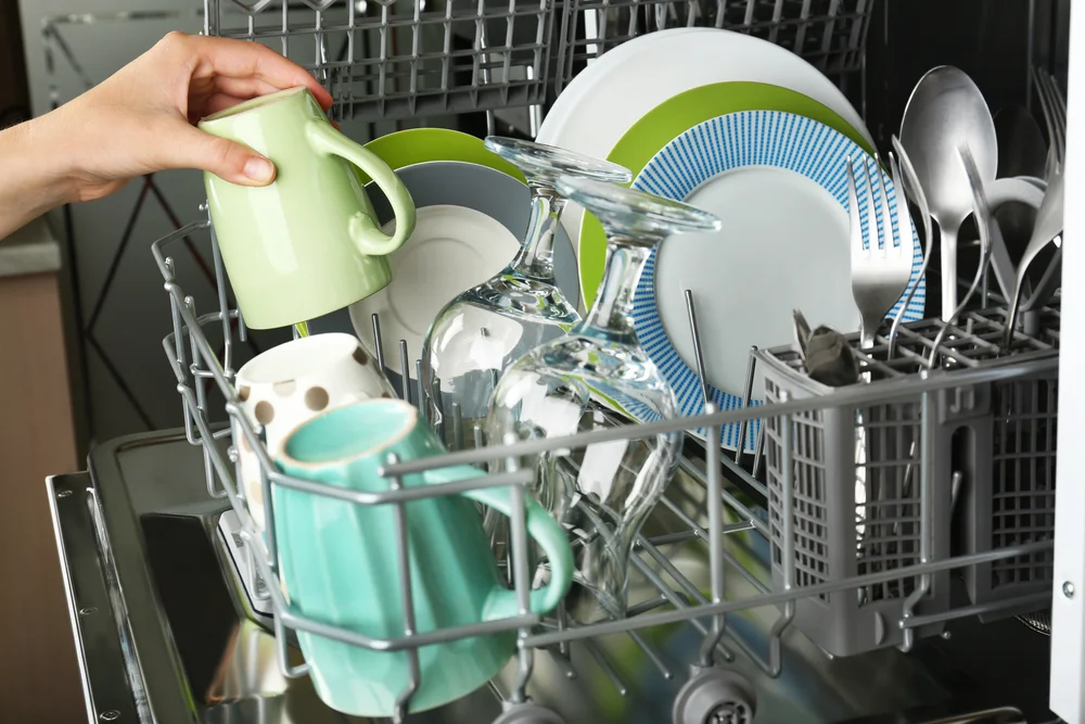 Hand Washing vs. Dishwasher