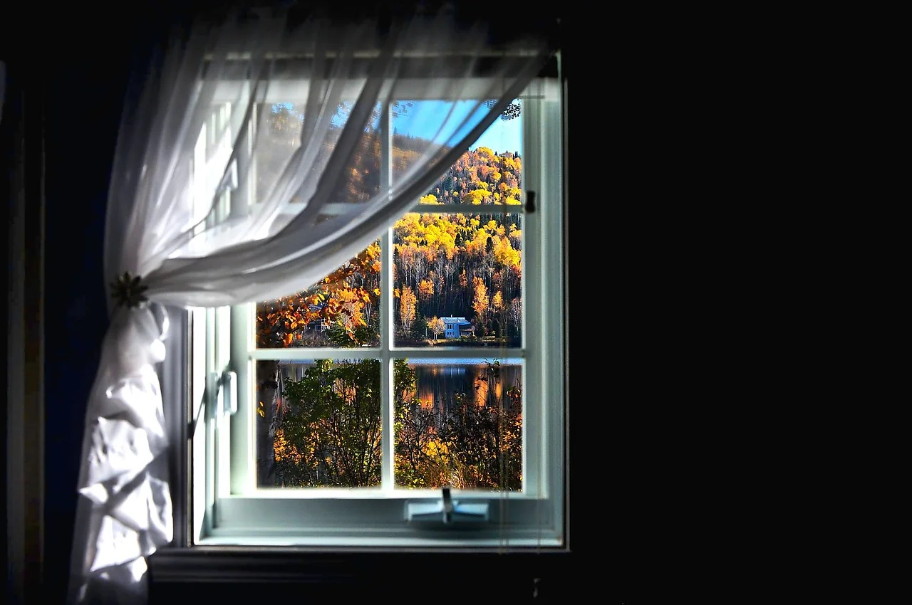 Decorating Your Newly Installed Windows For Fall