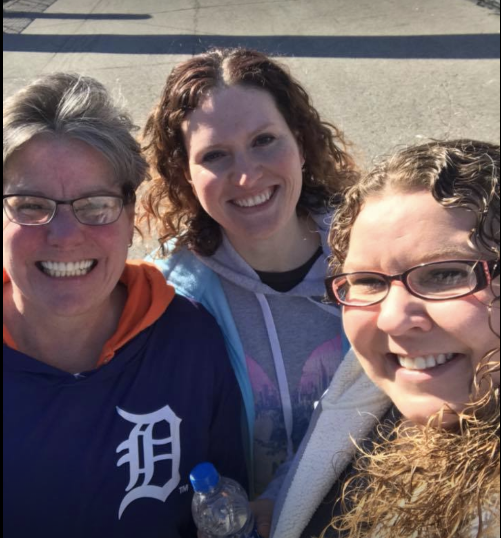Wallside employees enjoyed the sunshine and each other’s company at this year’s event, I Ran the D in Comerica Park.