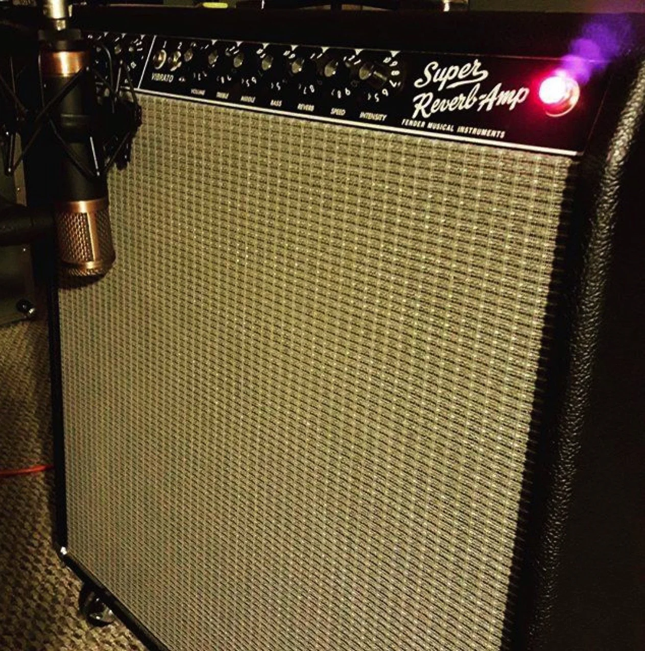 fender.jpg