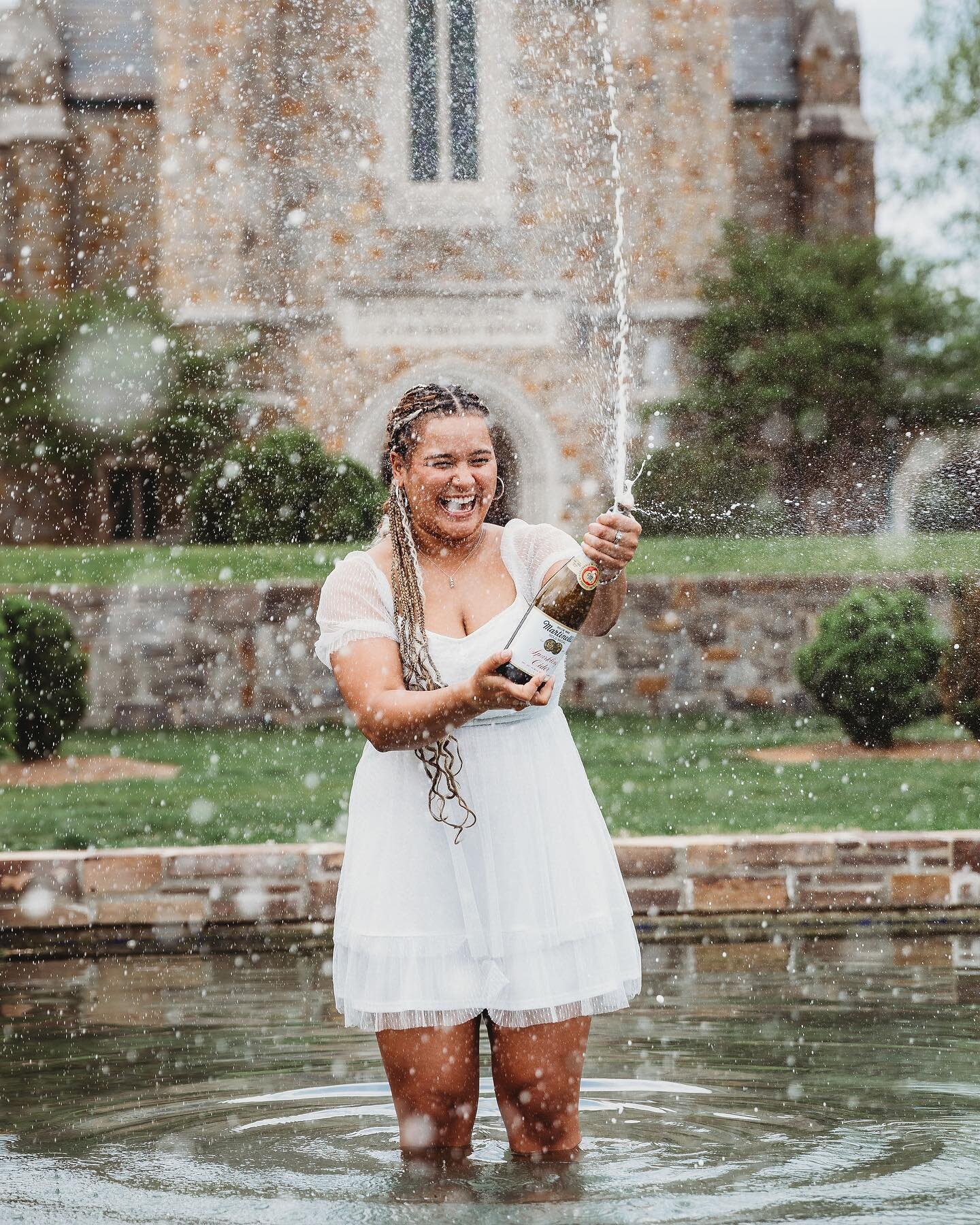 Cheers!!! Hard work = Happy grad 🥂 congratulations!!! 🍾🎈 
#berrycollegegrad #graduationphotoshoot #cartersvillephotographer #kennesawphotographer #acworthphotographer