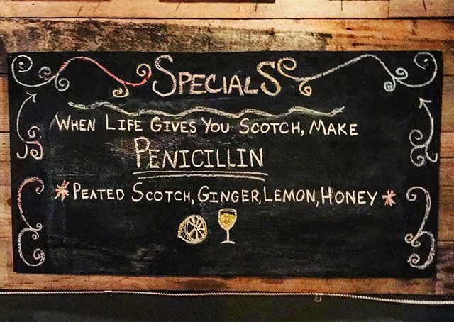 One of the best Scotch drinks 🙌

#penicillin #scotch #ginger #honey #lemon #thenook #thenookseattle #westseattle #specials #drink #chill #cozyvibes #laphroaig @thegrumpytangerine :)