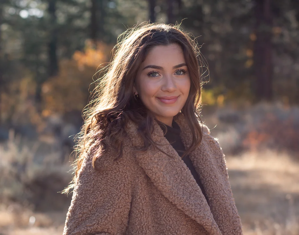 SeniorIsabella-7.jpg