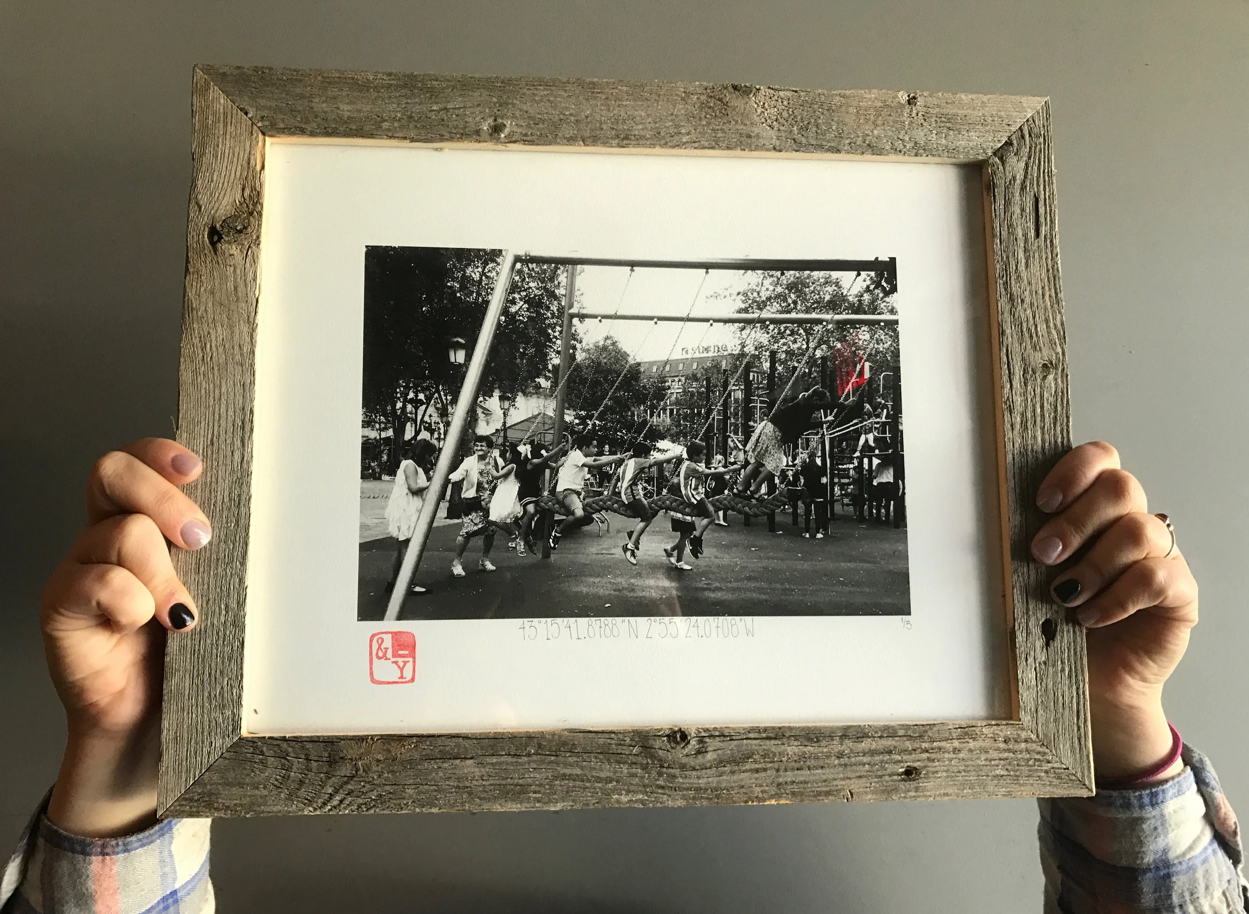 43° 15' 41.8788'' N 2° 55' 24.0708'' W