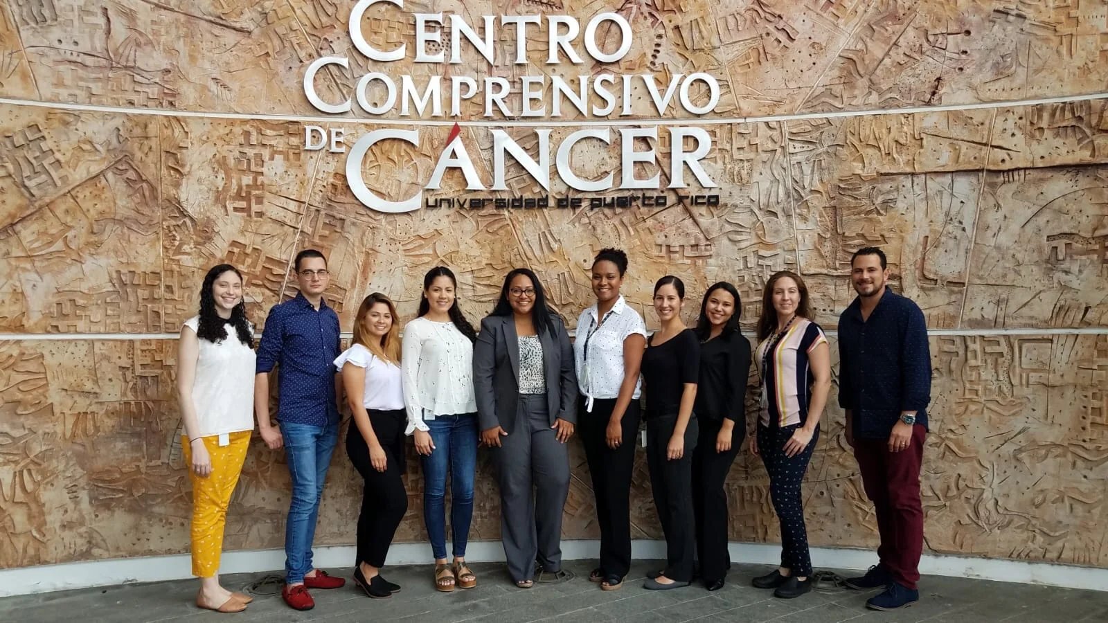 Equipo de investigación, Dra. Vivian Colón, División de Ciencias Poblacionales del CCC.jpg