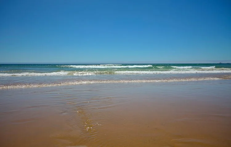 Capricia Beach , Lisbon
