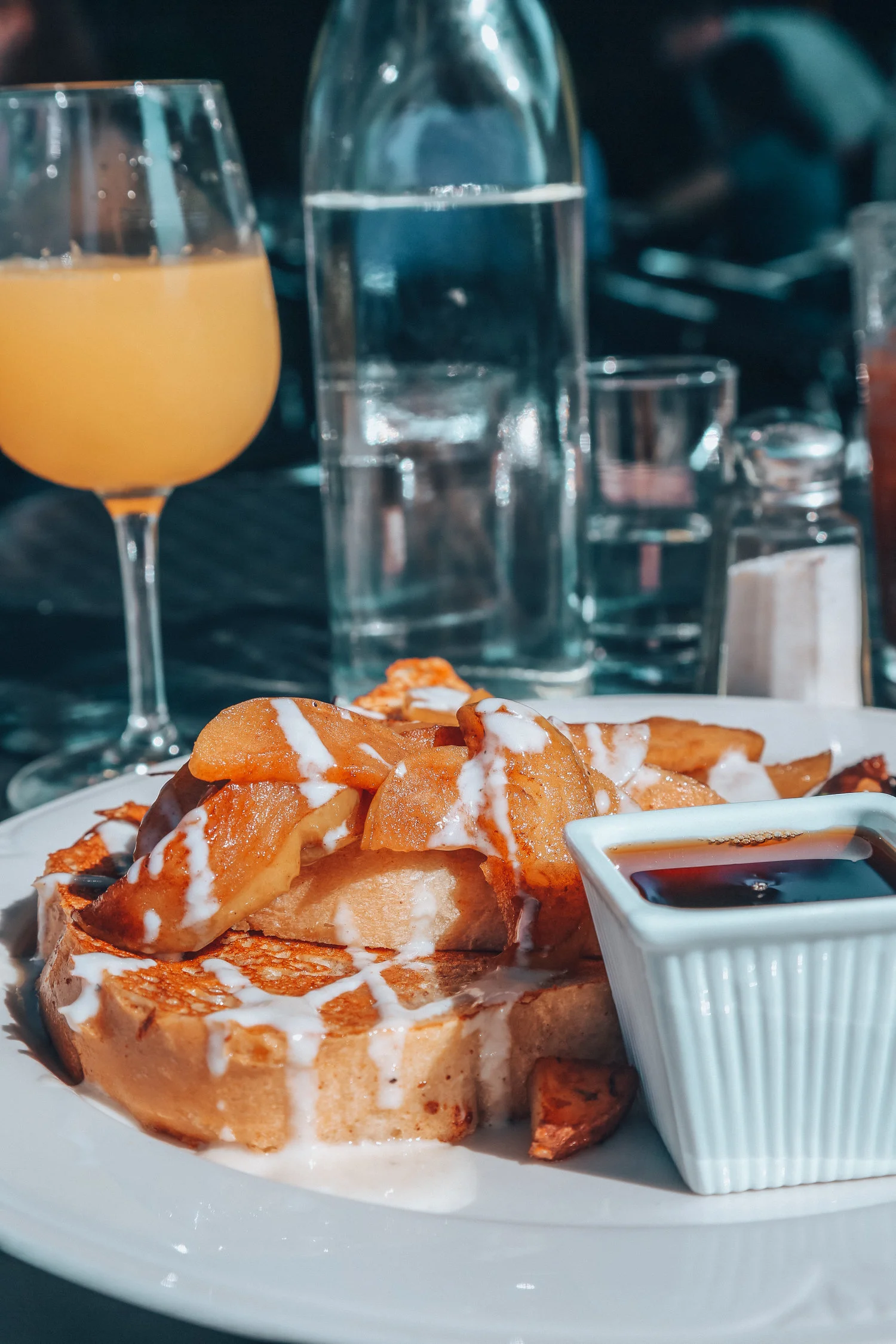 Brunch at Stonecat Cafe with live Jazz