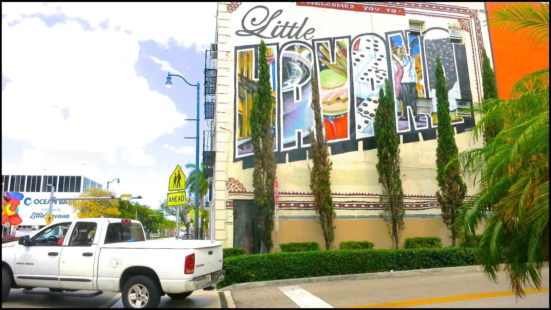 LITTLE HAVANA | Postcard view 