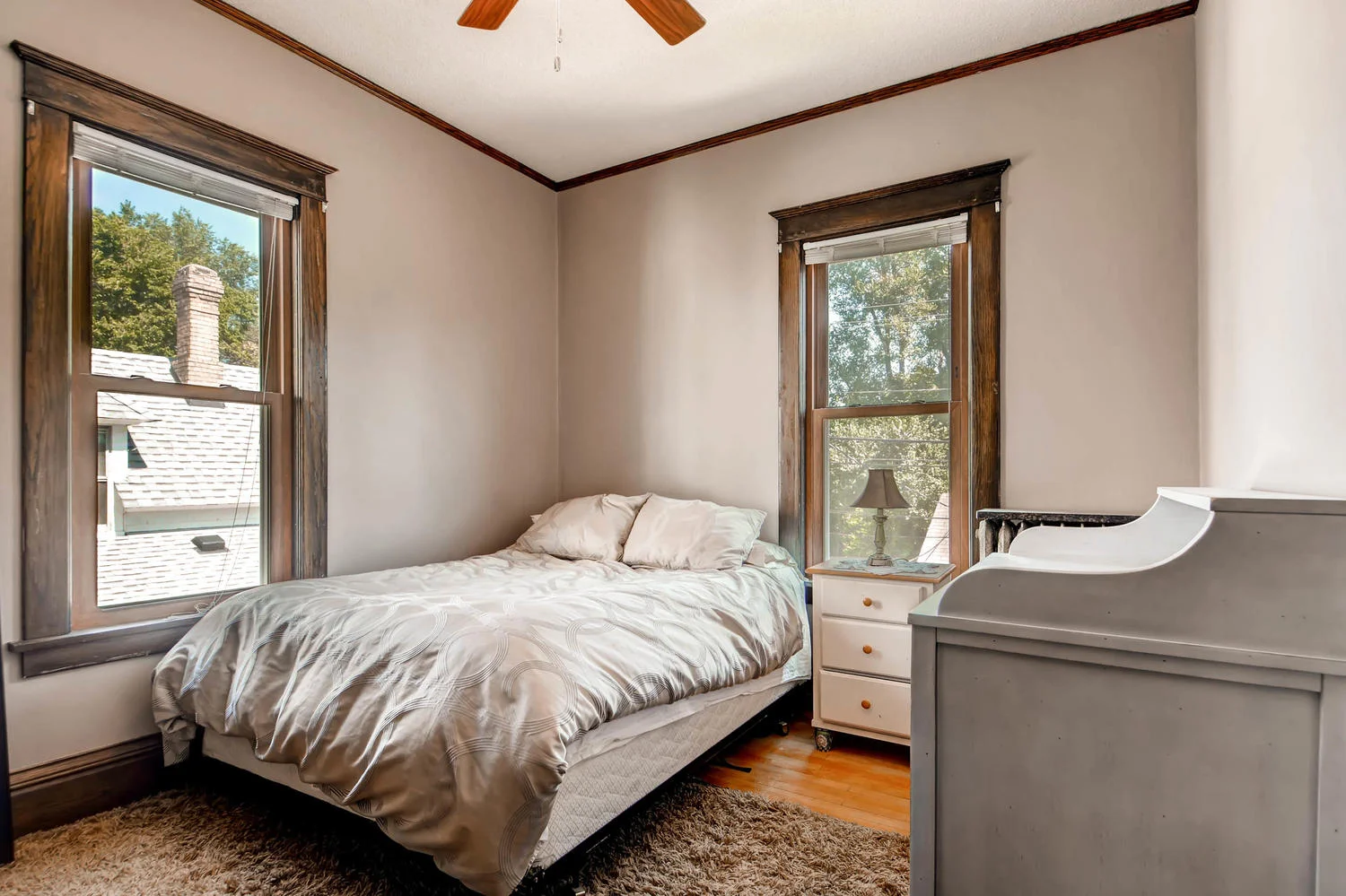 1121 Washington St NE-large-015-9-2nd Floor Bedroom-1500x1000-72dpi.jpg