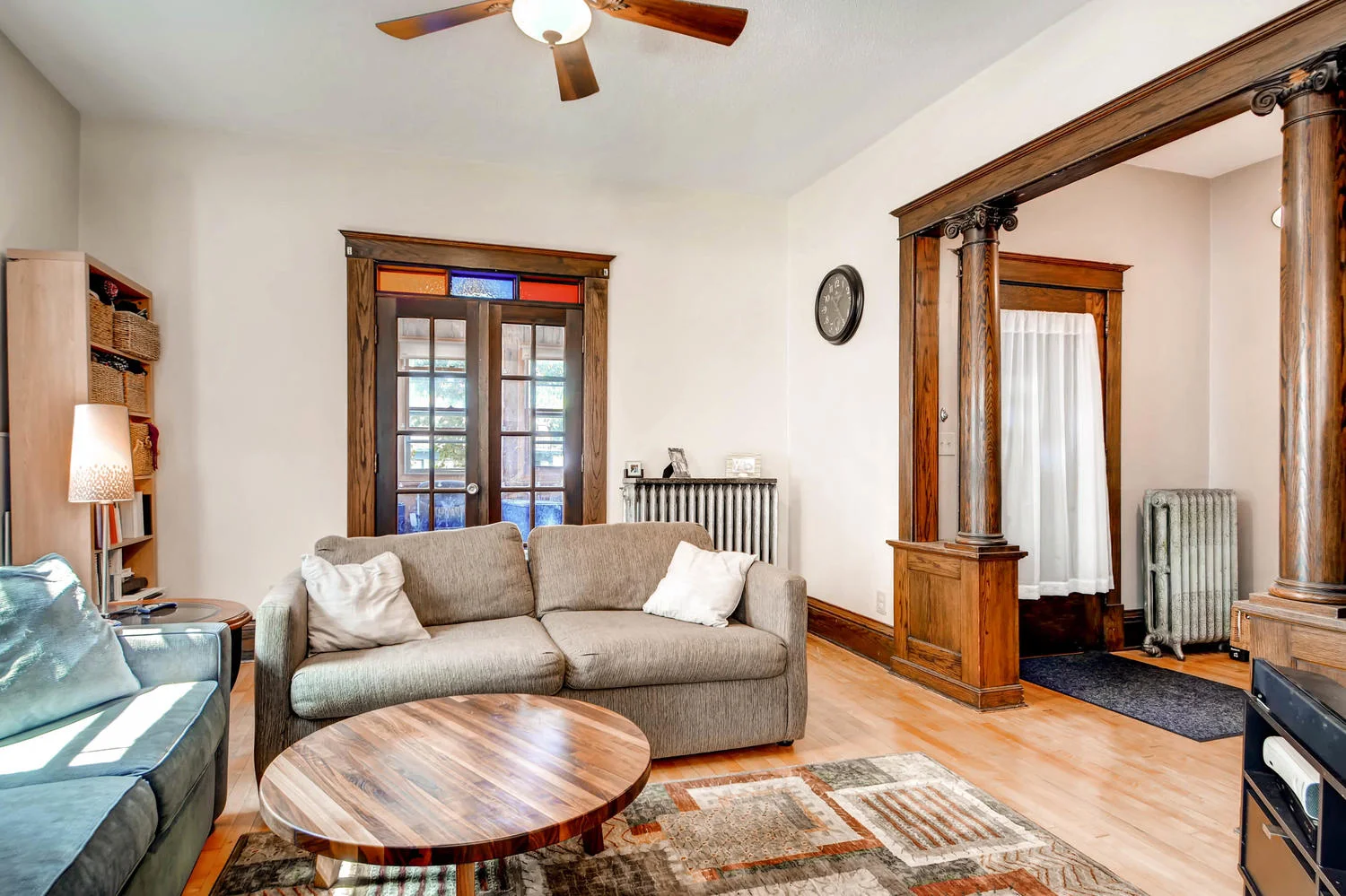 1121 Washington St NE-large-004-1-Living Room-1500x1000-72dpi.jpg