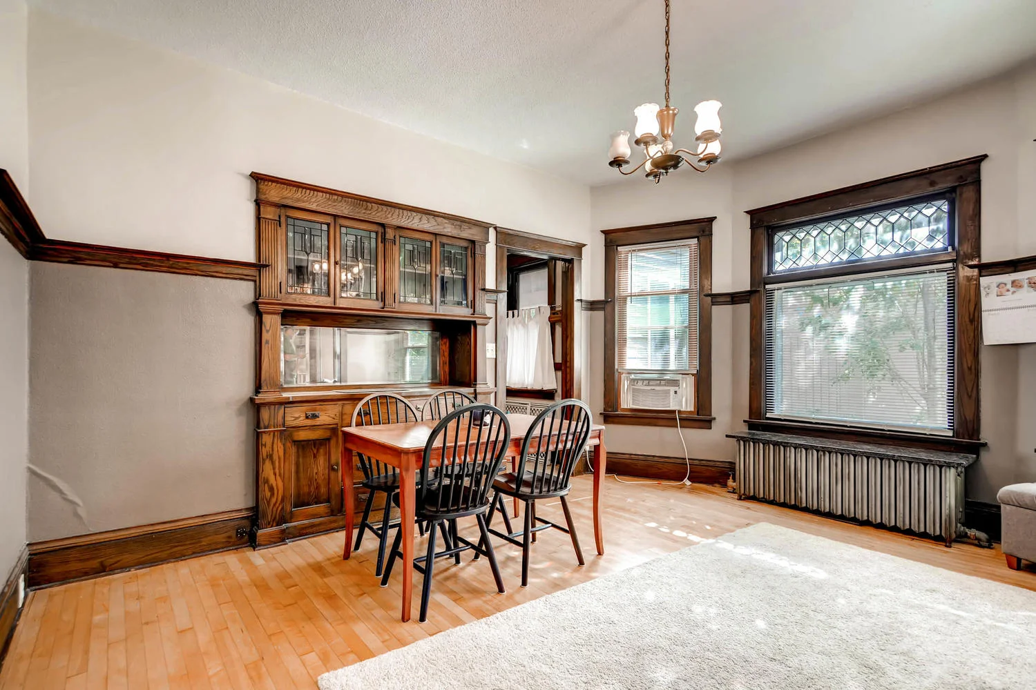 1121 Washington St NE-large-006-16-Dining Room-1500x1000-72dpi.jpg