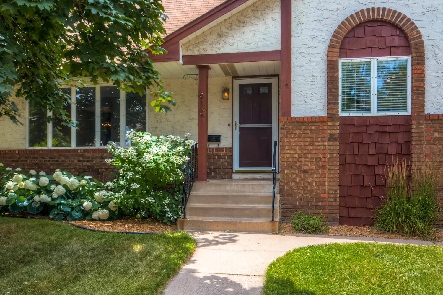 610 Main St NE Minneapolis MN-large-003-11-Exterior Front Entry-1500x1000-72dpi.jpg