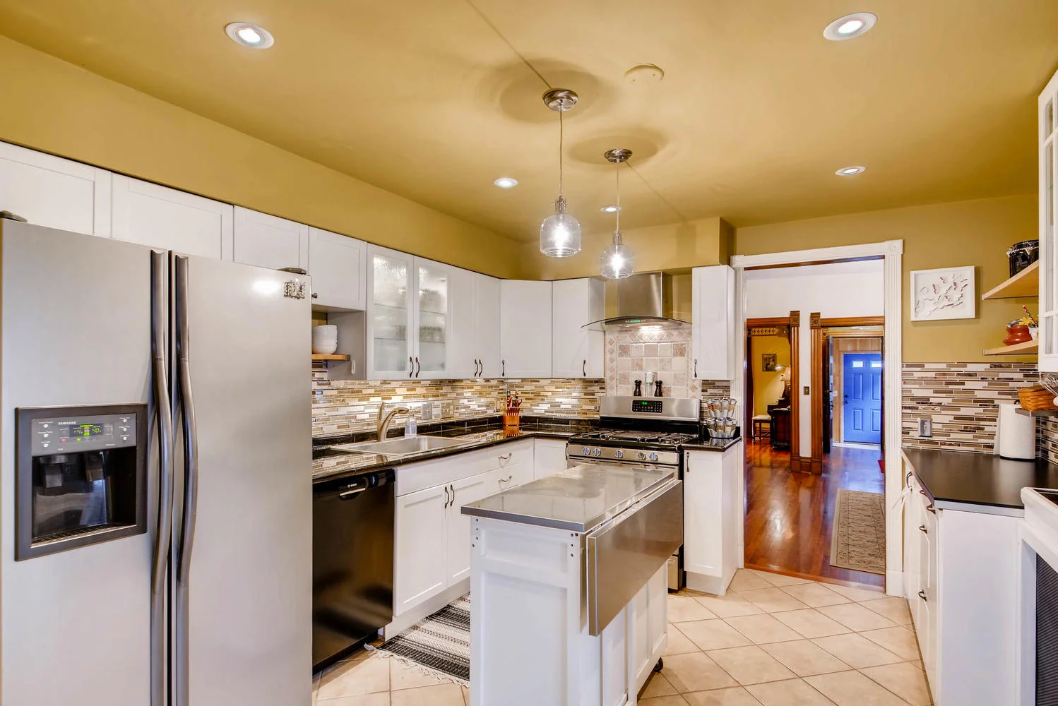 2327 Polk St NE Minneapolis MN-large-010-15-Kitchen-1499x1000-72dpi.jpg