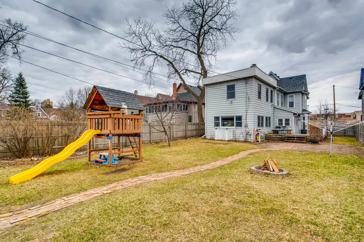 2327 Polk St NE Minneapolis MN-large-028-21-Back Yard-1500x1000-72dpi.jpg