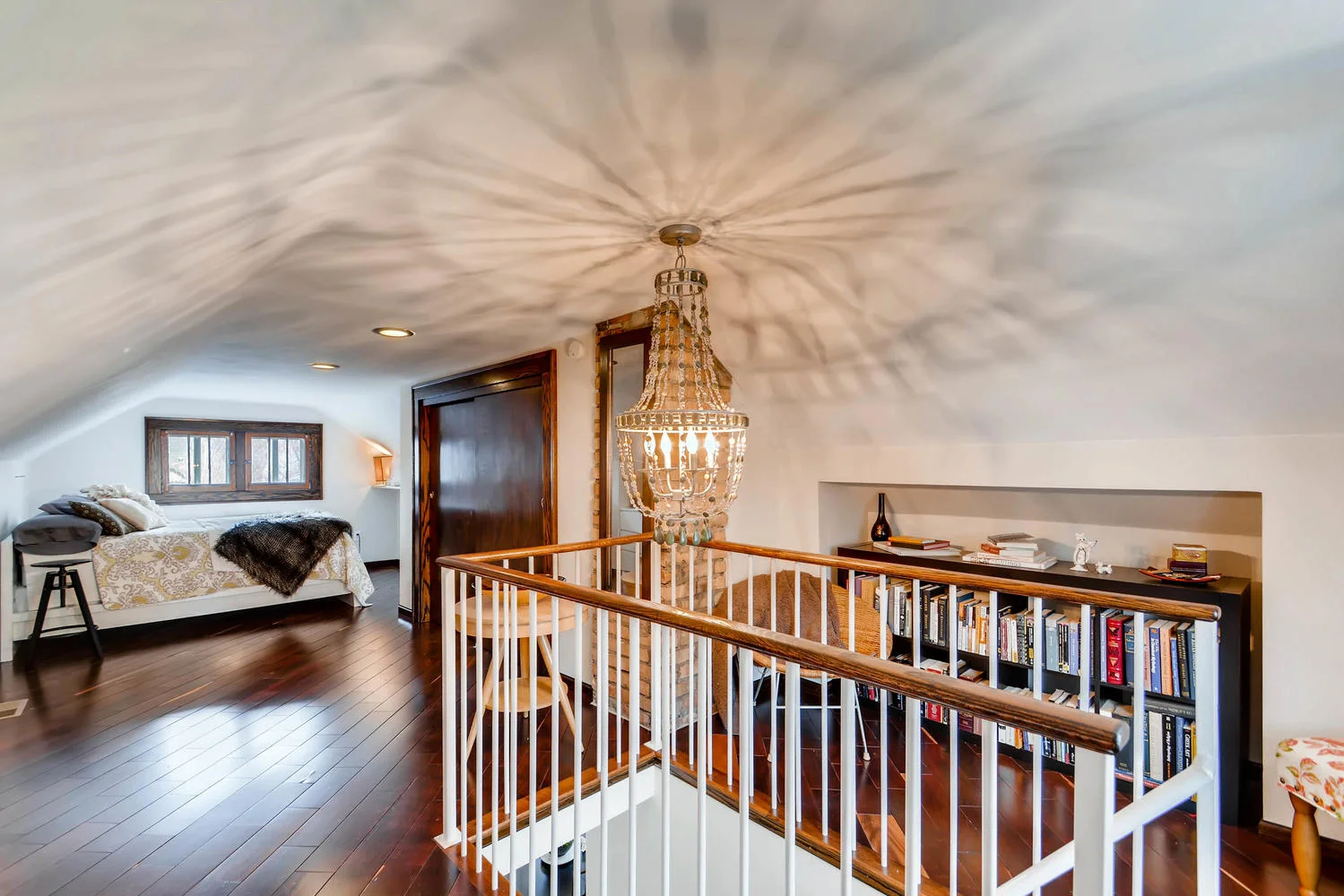2622 Cleveland St NE-large-020-22-2nd Floor Bedroom-1500x1000-72dpi.jpg